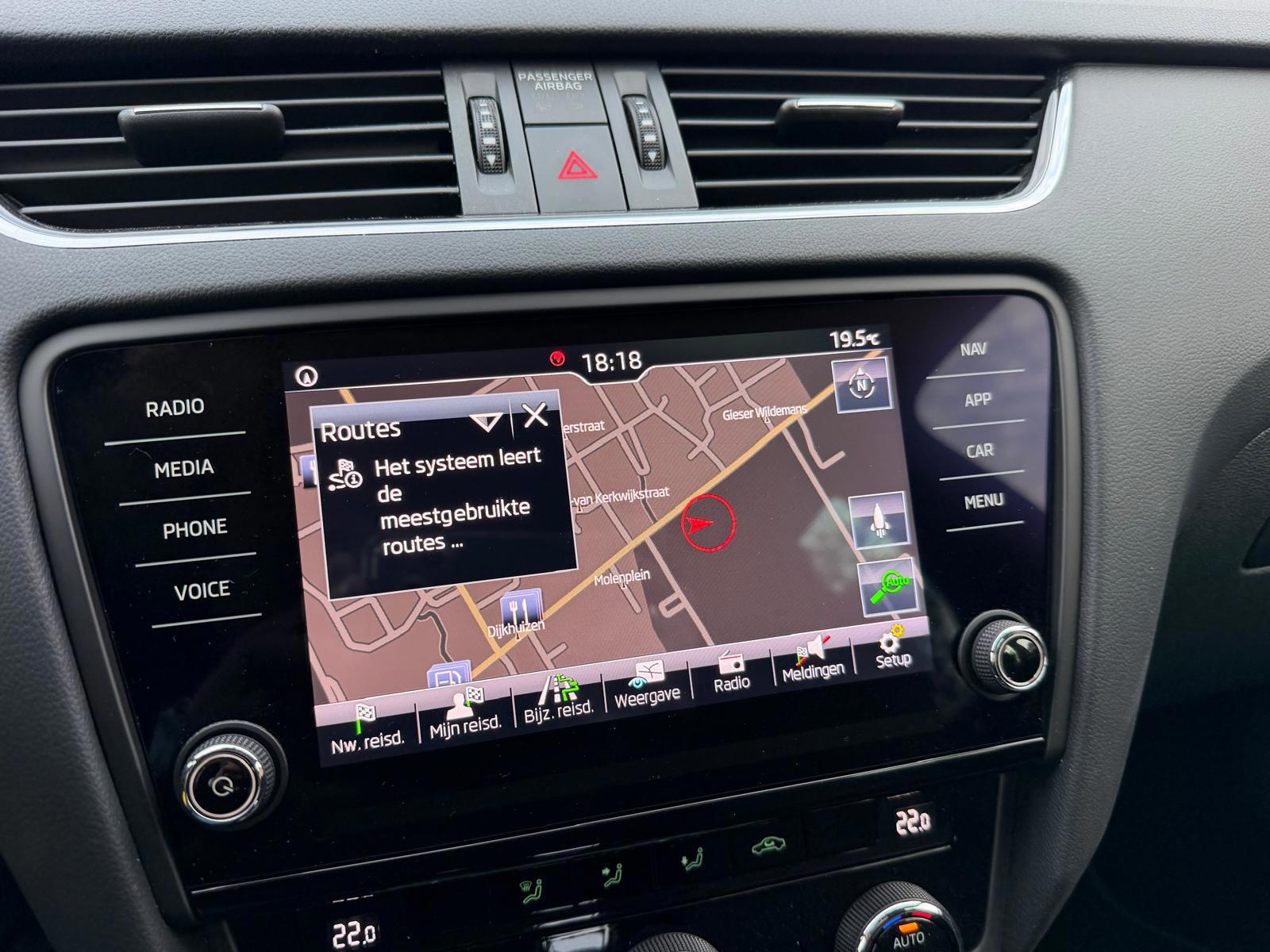 Skoda Octavia Combi 1.5 TSI Greentech Sport Business-NL auto-1 (2020), foto 15