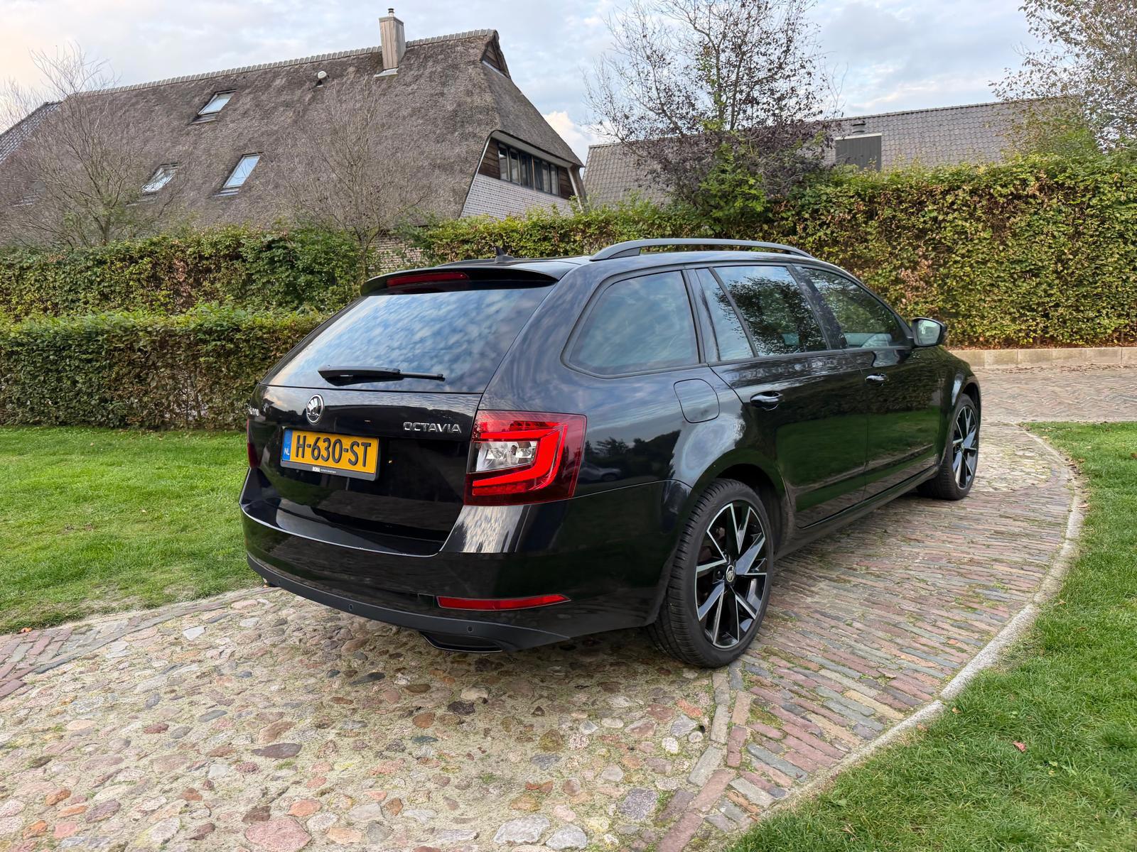 Skoda Octavia Combi 1.5 TSI Greentech Sport Business-NL auto-1 (2020), foto 6