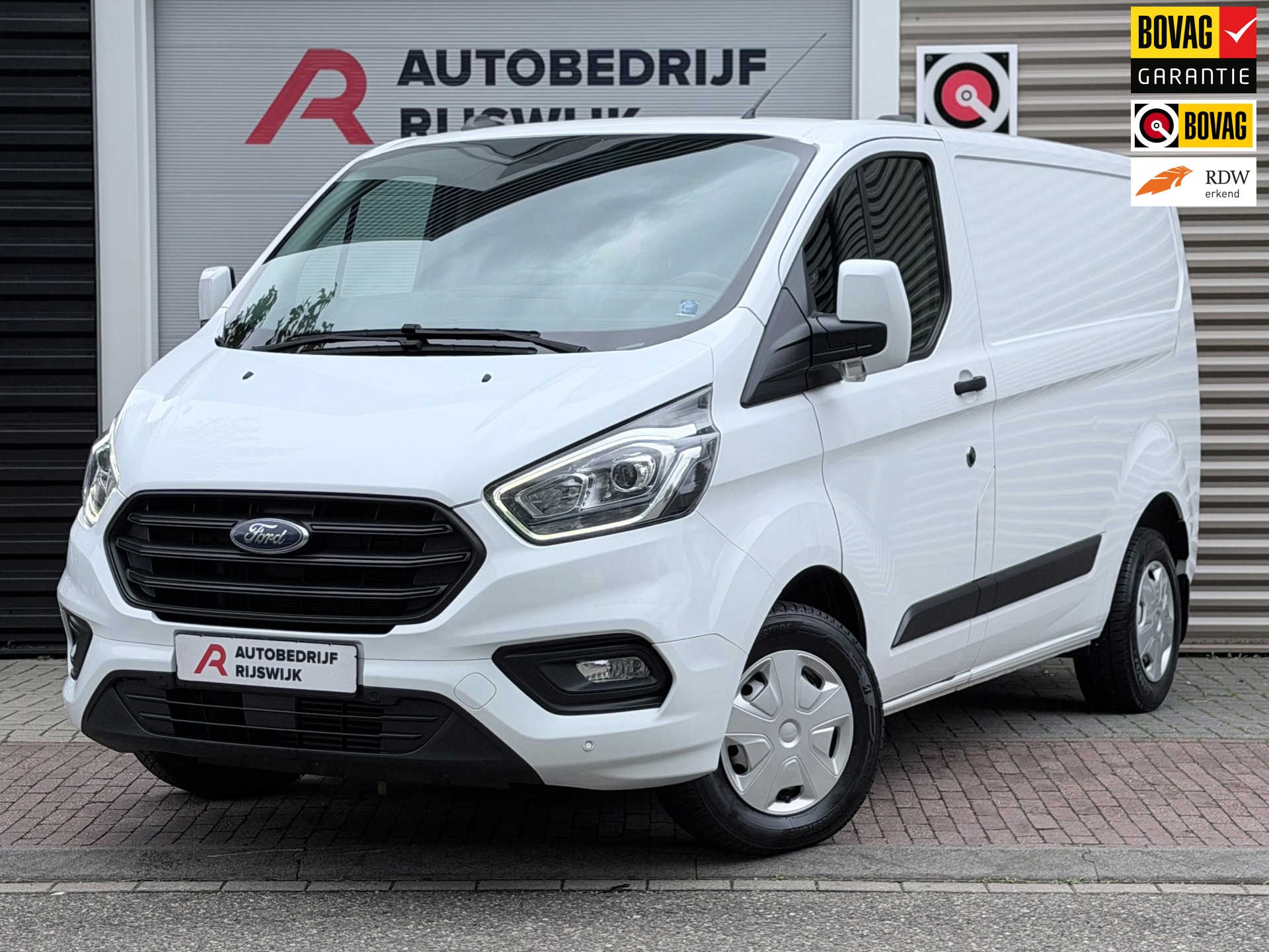 Ford TRANSIT CUSTOM 300 2.0 TDCI L1H1 Trend Inrichting Sortimo (2023), foto 1