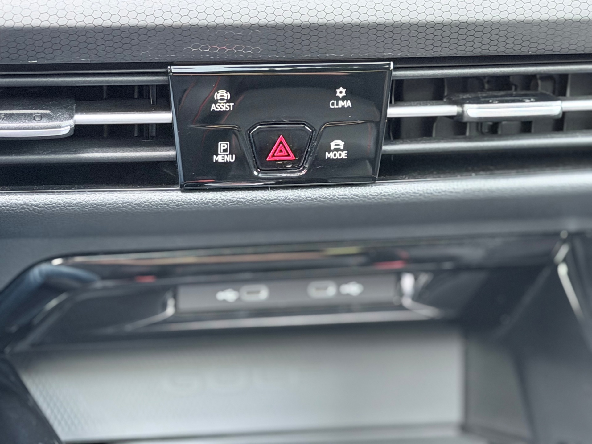 Volkswagen Golf 2.0 TSI GTI Clubsport (2022), foto 17