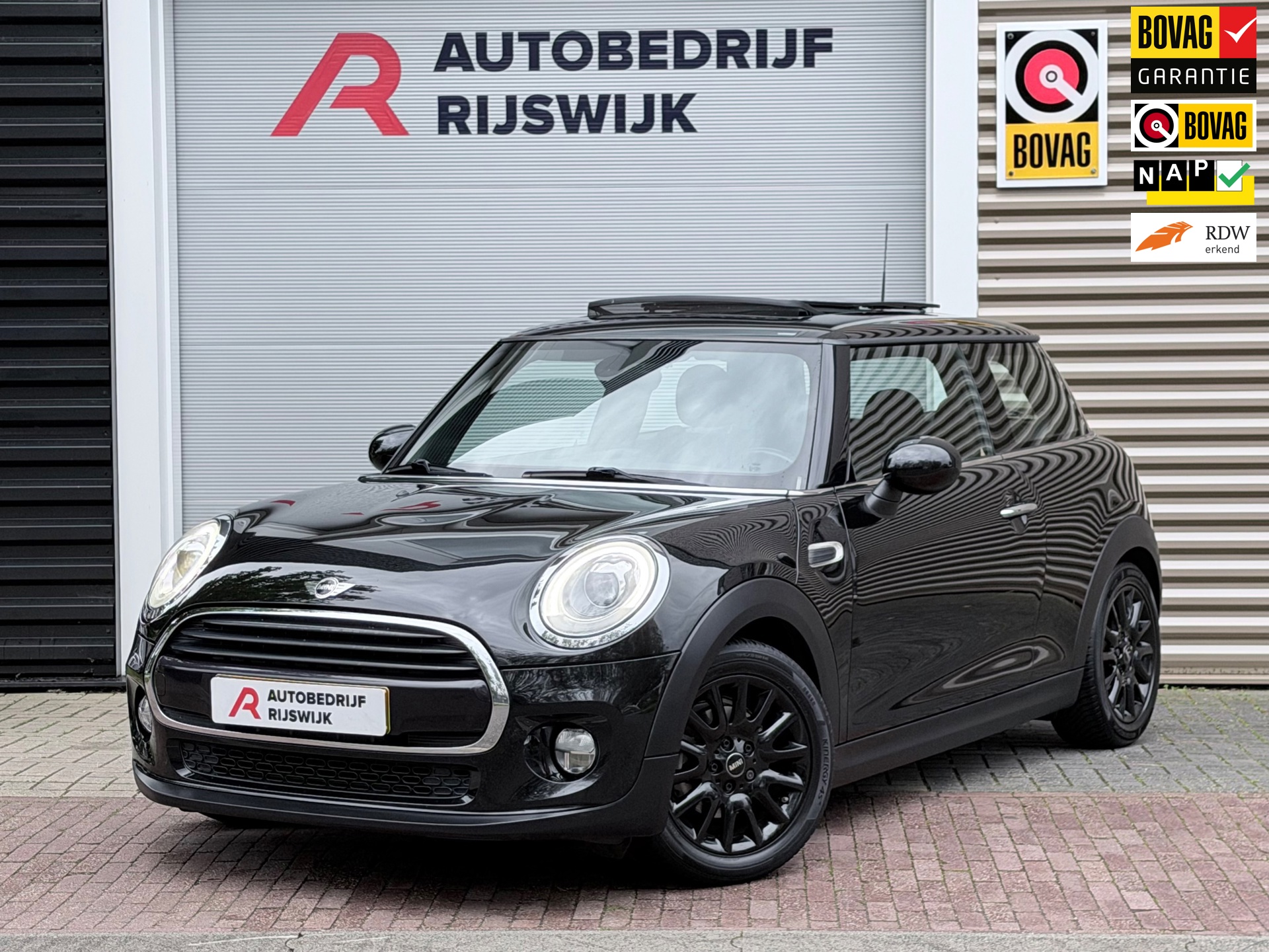 Mini 3-Deurs 1.5 Cooper Chili Business (2018), foto 1
