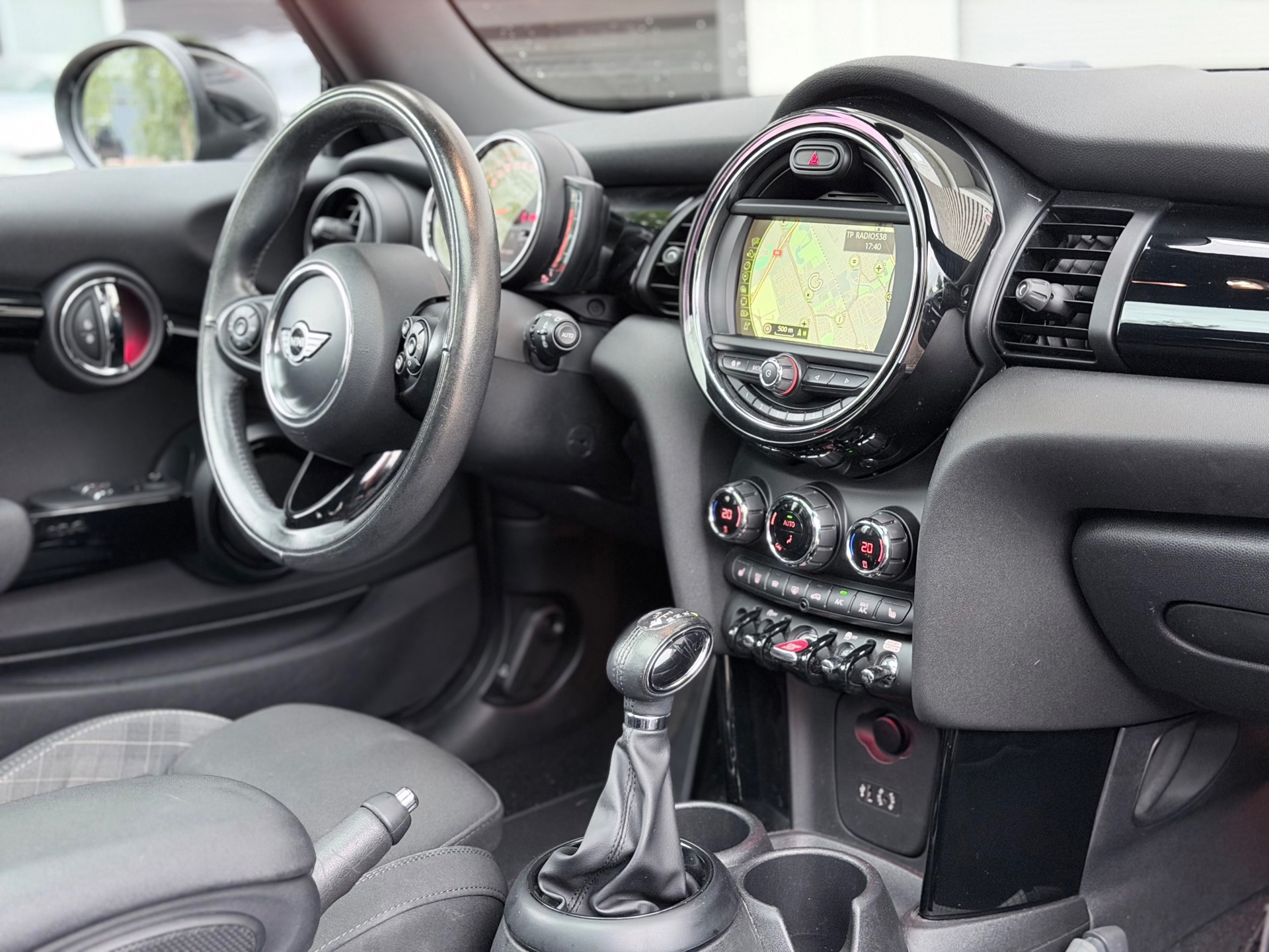 Mini 3-Deurs 1.5 Cooper Chili Business (2018), foto 12