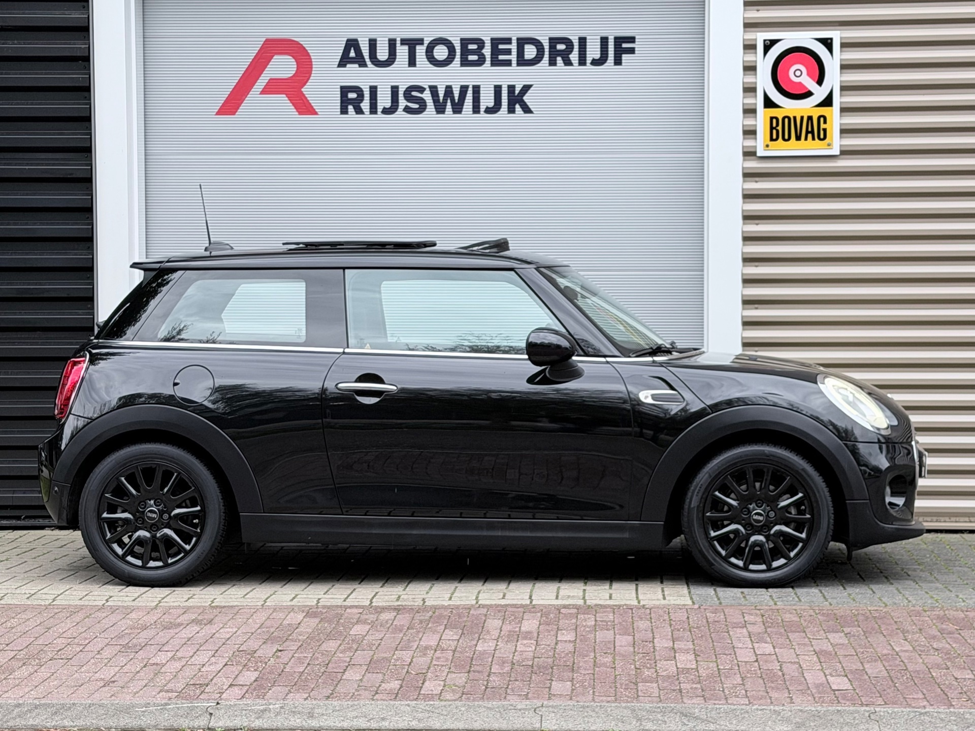 Mini 3-Deurs 1.5 Cooper Chili Business (2018), foto 5