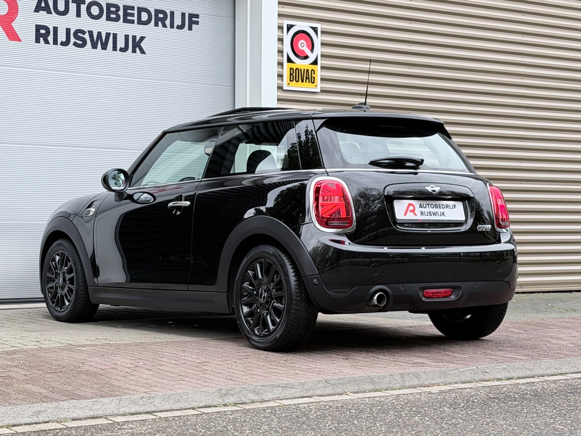Mini 3-Deurs 1.5 Cooper Chili Business (2018), foto 7