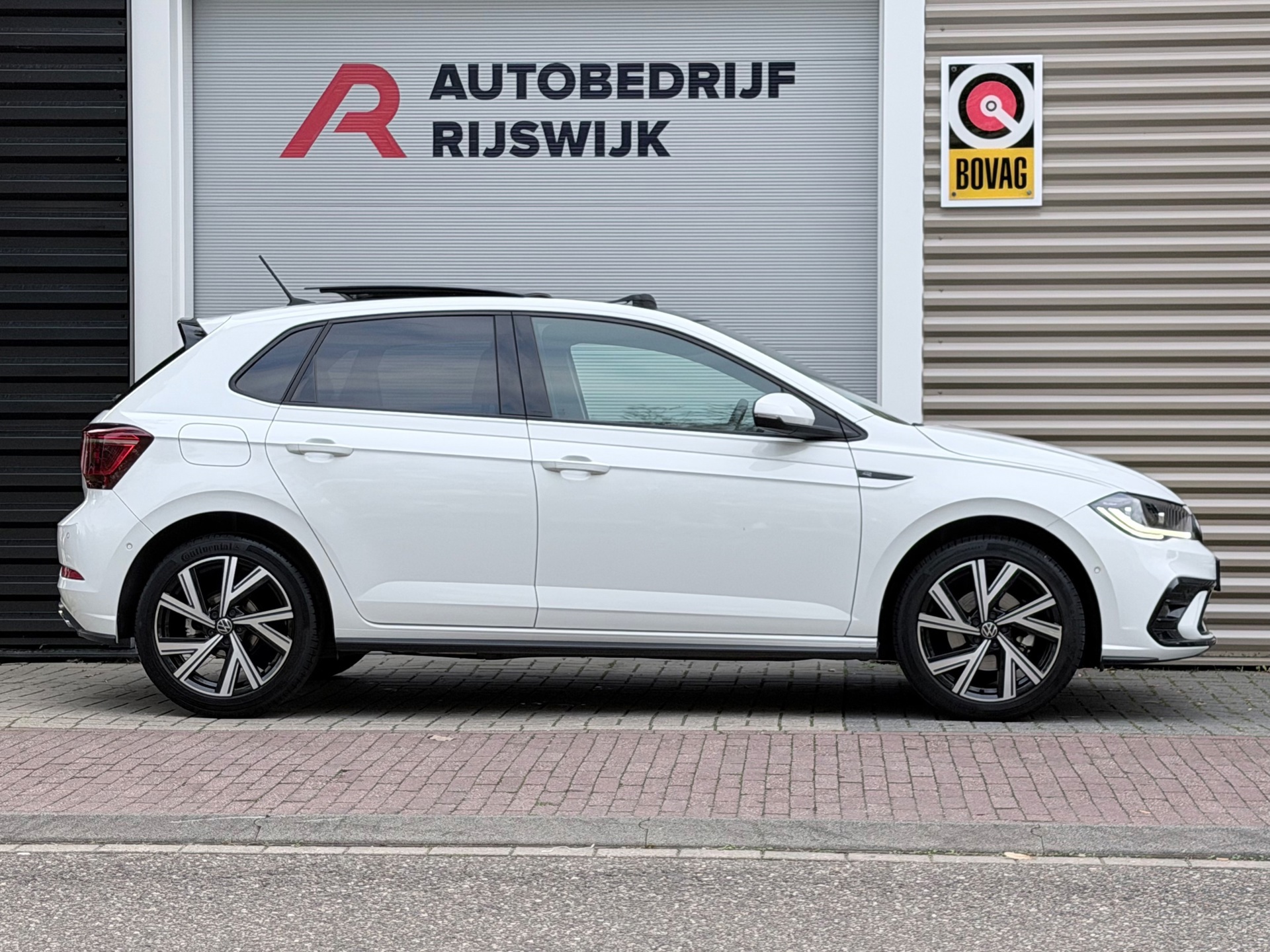 Volkswagen Polo 1.0 TSI R-Line (2022), foto 5