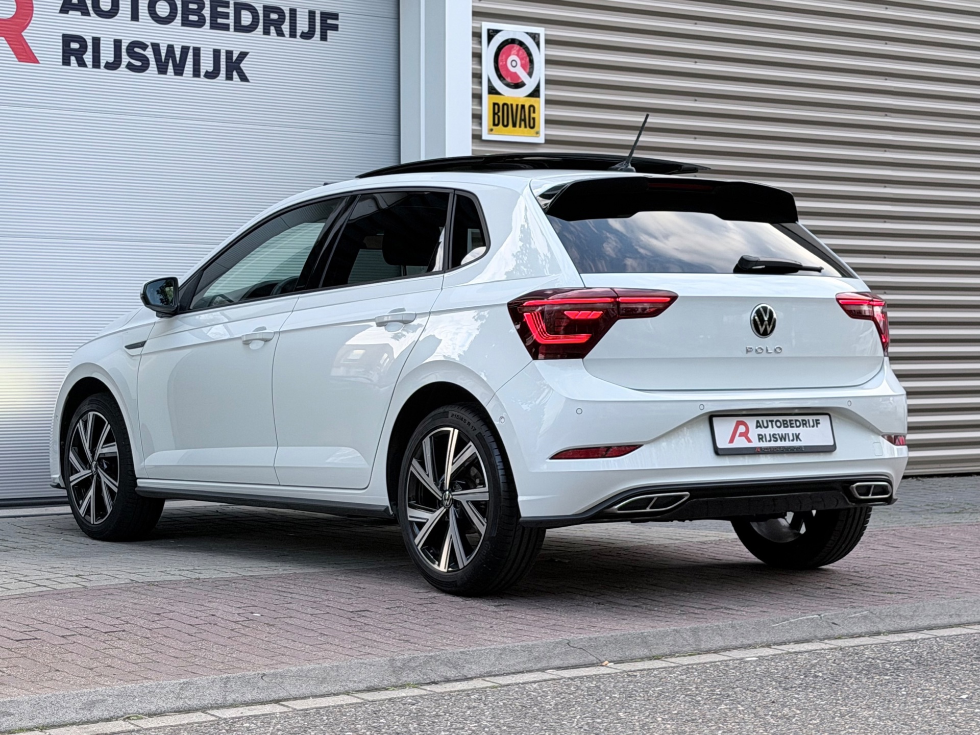 Volkswagen Polo 1.0 TSI R-Line (2022), foto 8