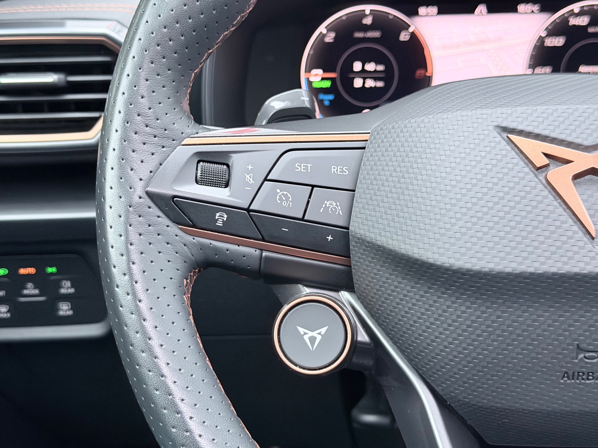 CUPRA Leon 1.4 e-Hybrid VZ Performance Schaal (2023), foto 14