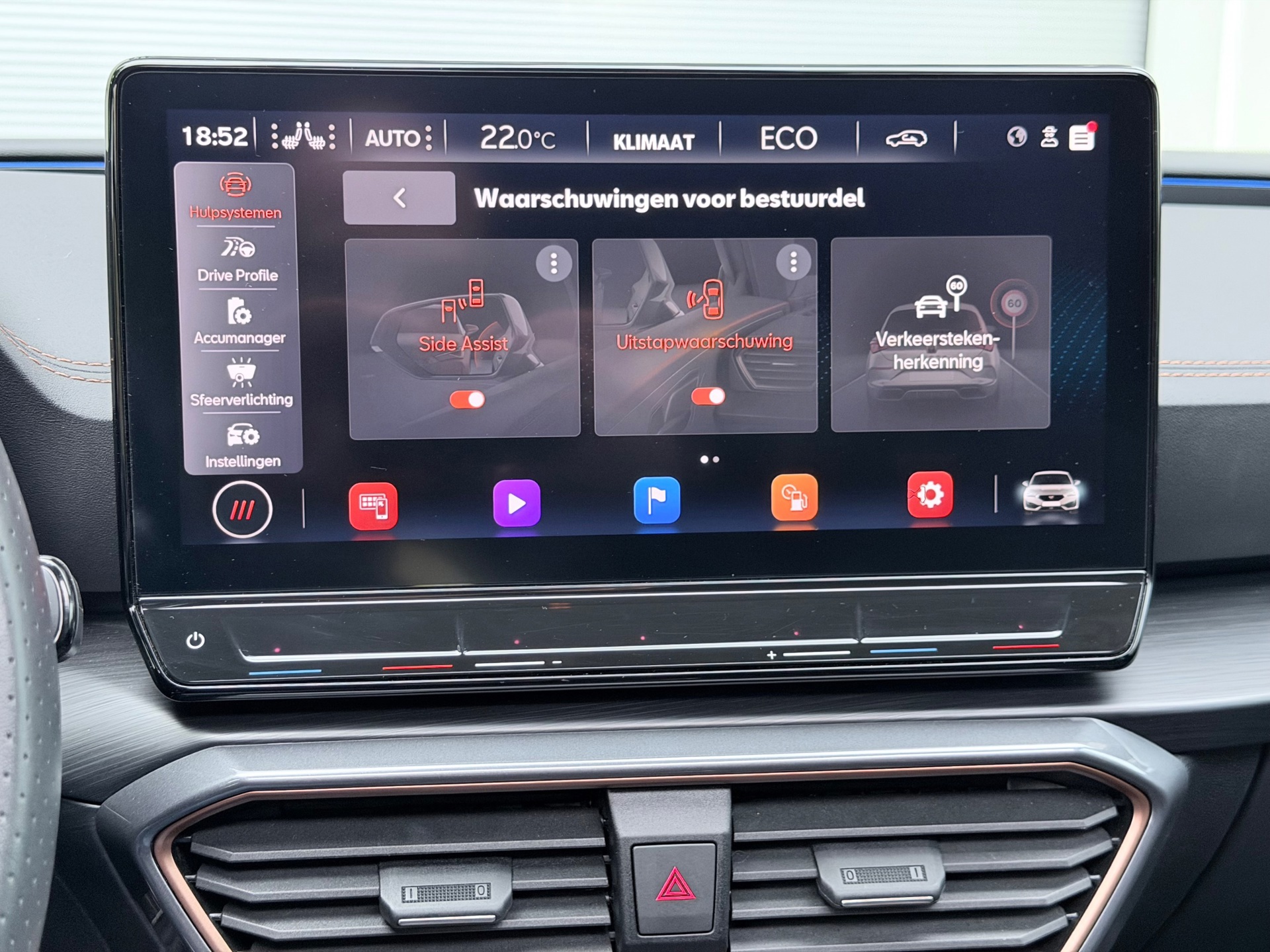 CUPRA Leon 1.4 e-Hybrid VZ Performance Schaal (2023), foto 20