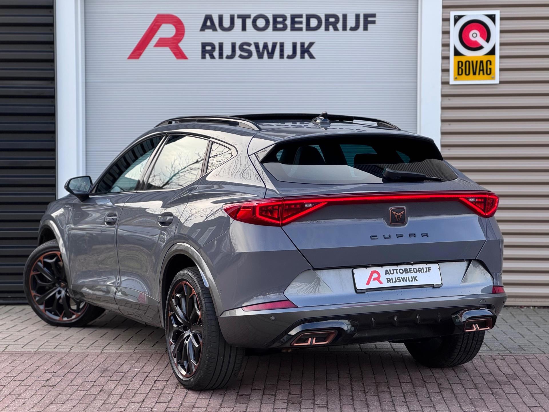 CUPRA Formentor 1.4 e-Hybrid VZ Performance (2022), foto 4