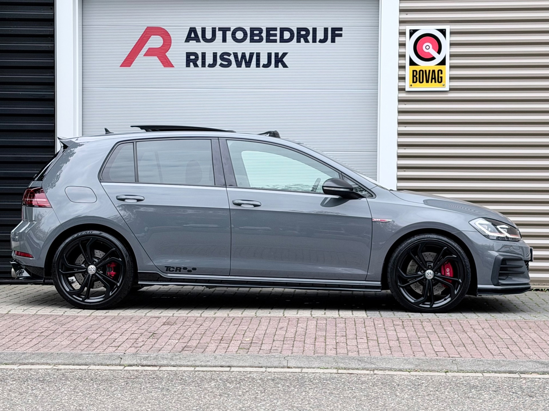 Volkswagen Golf 2.0 TSI GTI TCR (2019), foto 5