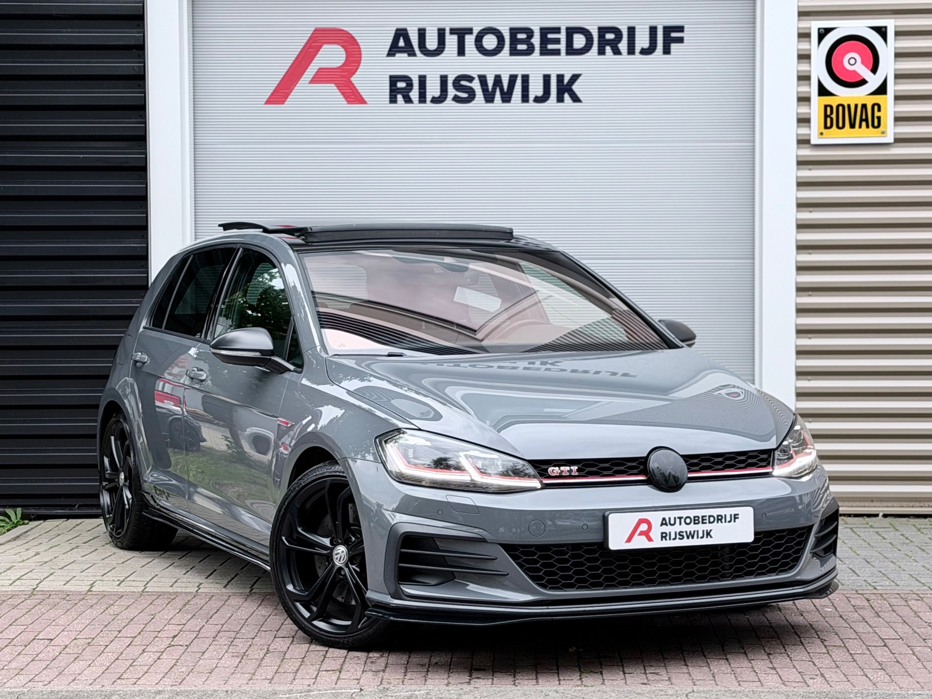Volkswagen Golf 2.0 TSI GTI TCR (2019), foto 6