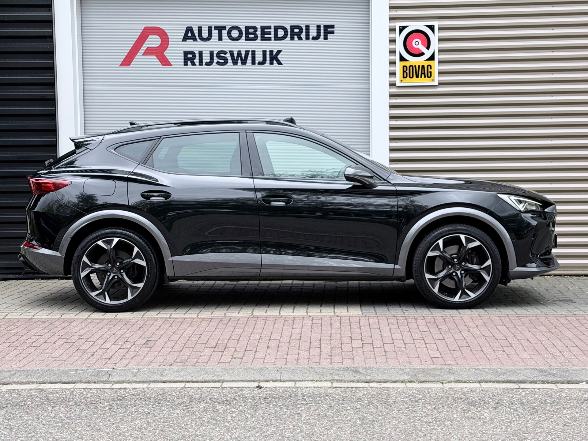CUPRA FORMENTOR 2.0 TSI 4DRIVE Beats (2022), foto 5