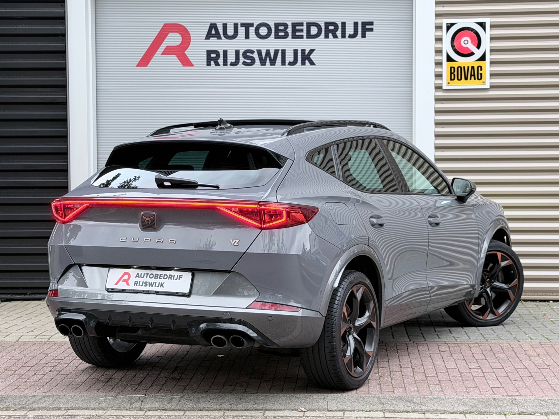 CUPRA FORMENTOR 2.0 TSI 4DRIVE (2022), foto 4