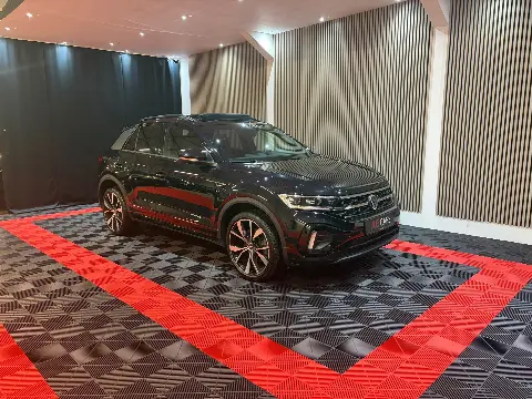 Volkswagen T-Roc 1.5 TSI R-Line Black Pack Edition 2025 (2025)
