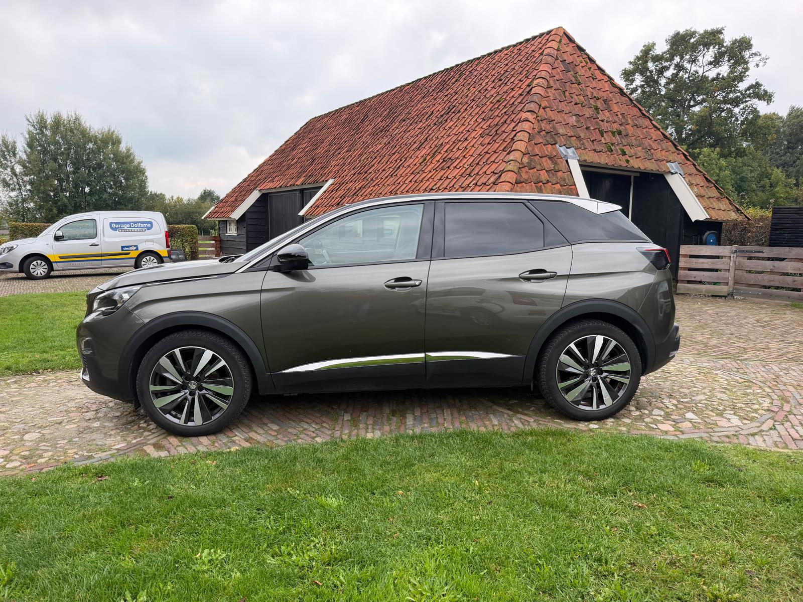 Peugeot 3008 1.2 PureTech Allure-NL auto (2020), foto 2