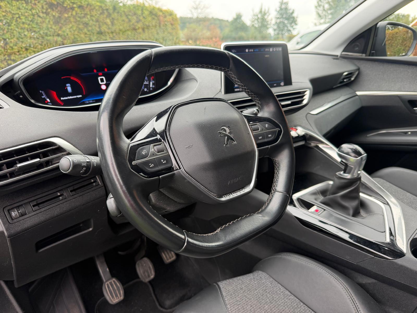 Peugeot 3008 1.2 PureTech Allure-NL auto (2020), foto 8