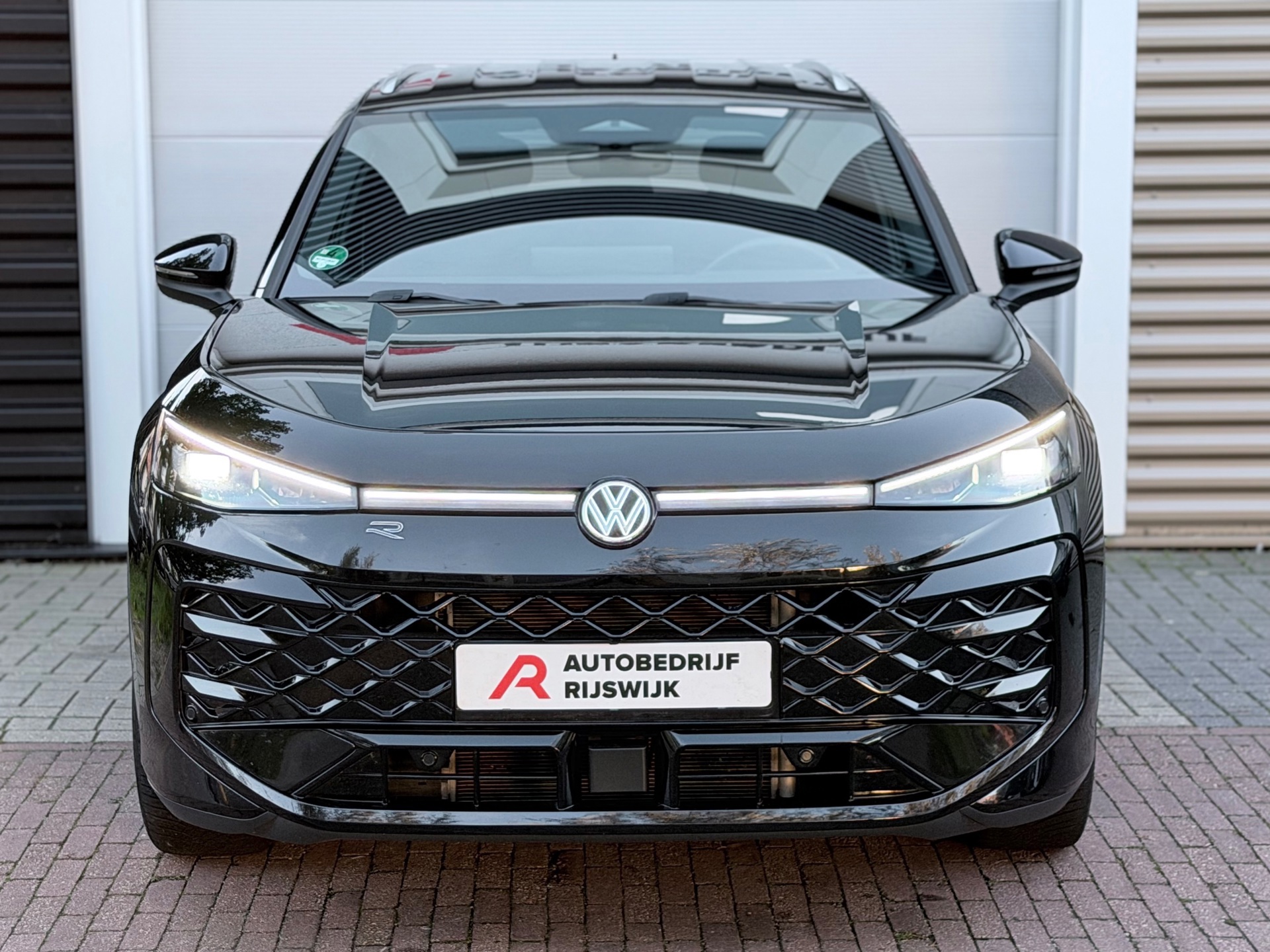 Volkswagen T-Roc 1.5 eTSI R-Line Matrix (2026), foto 7