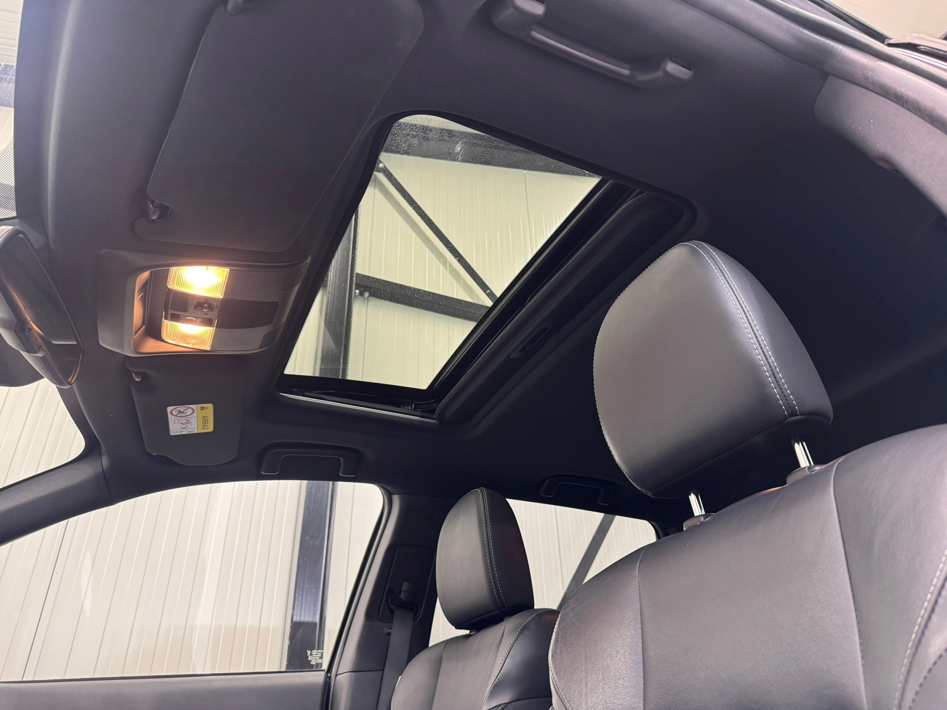 Mitsubishi Outlander 2.4 PHEV Instyle (2020), foto 34