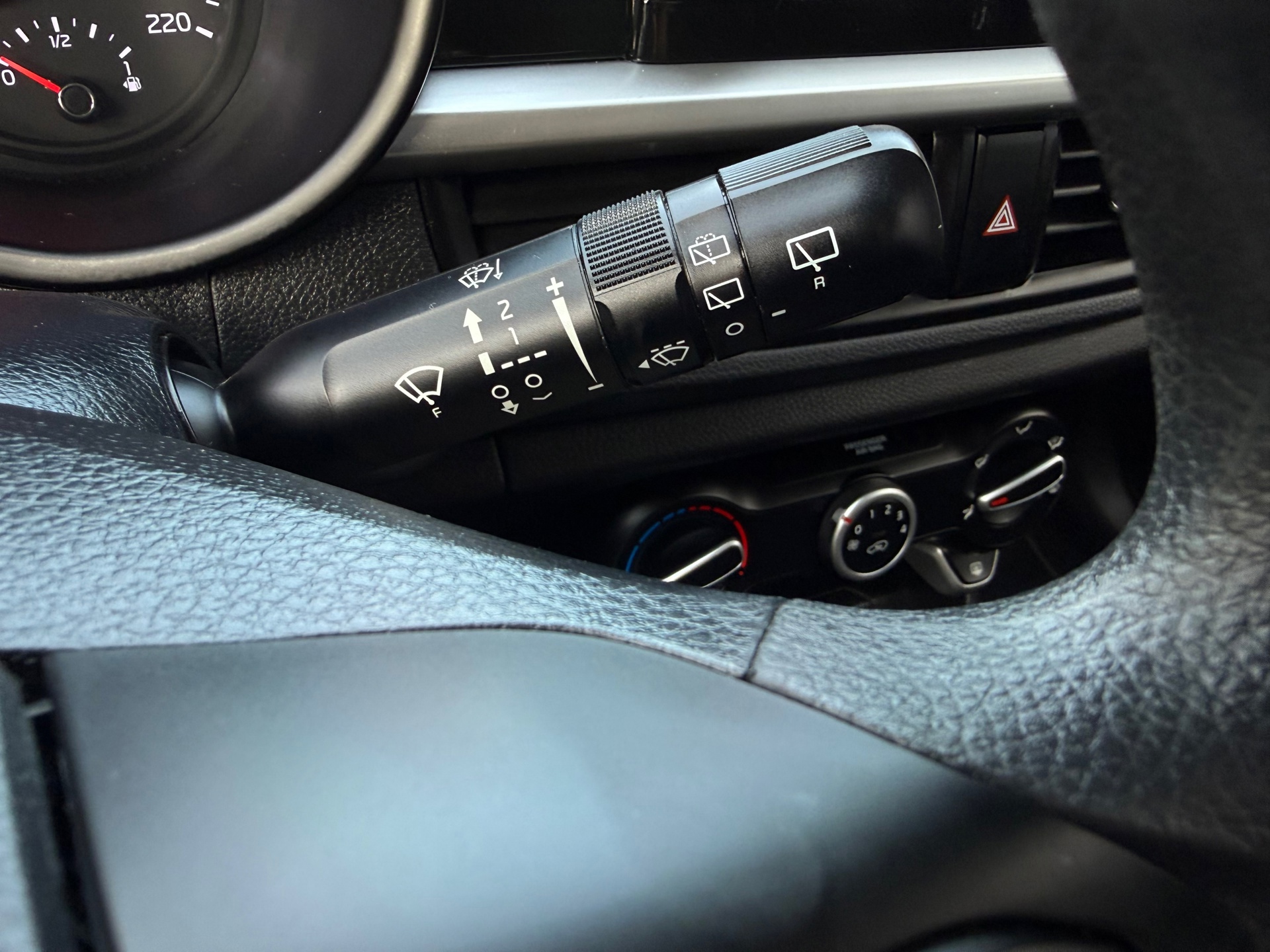 Kia Picanto 1.0 CVVT ComfortPlusLine (2018), foto 21