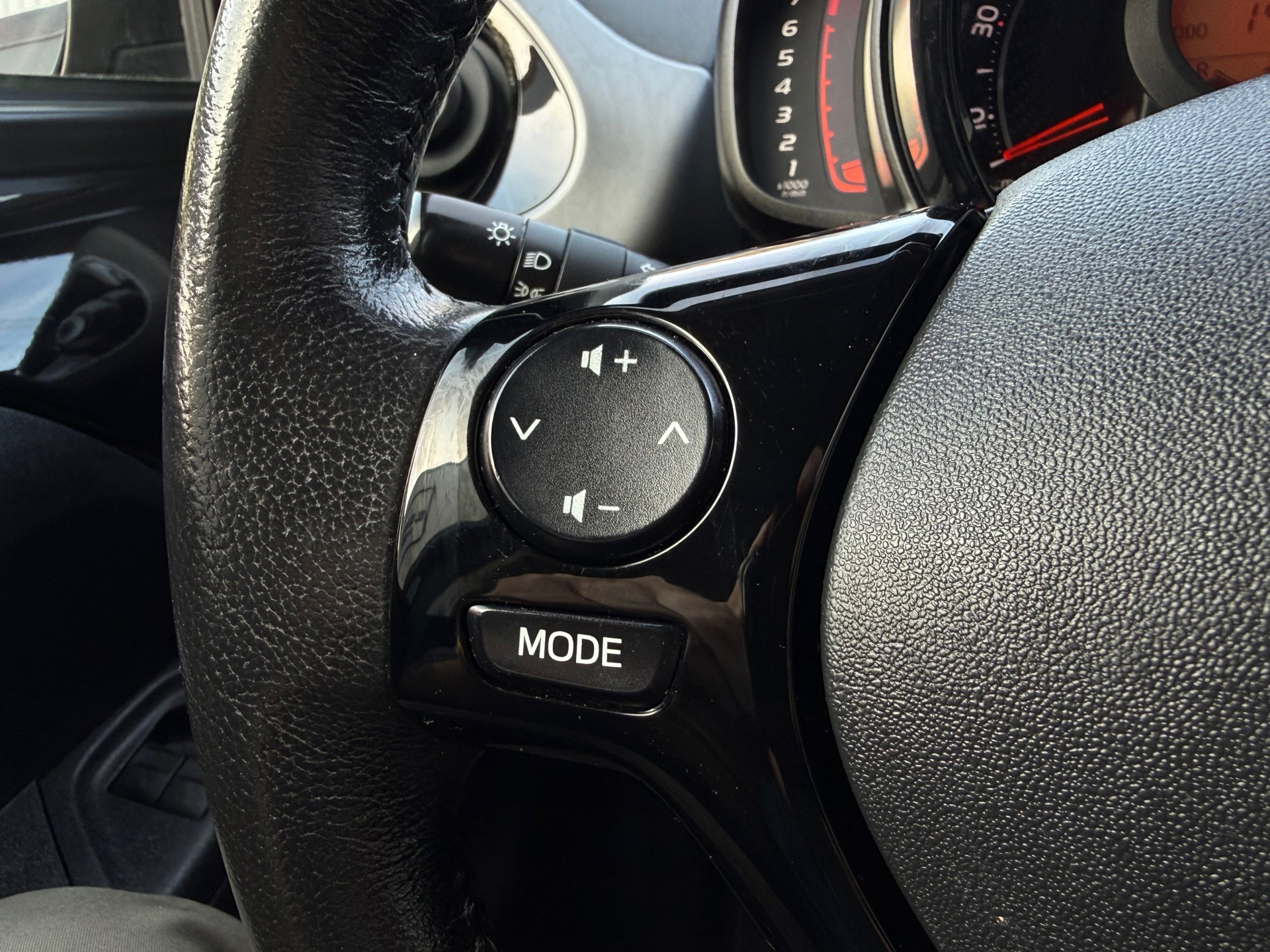 Toyota Aygo 1.0 VVT-i x-play (2021), foto 12