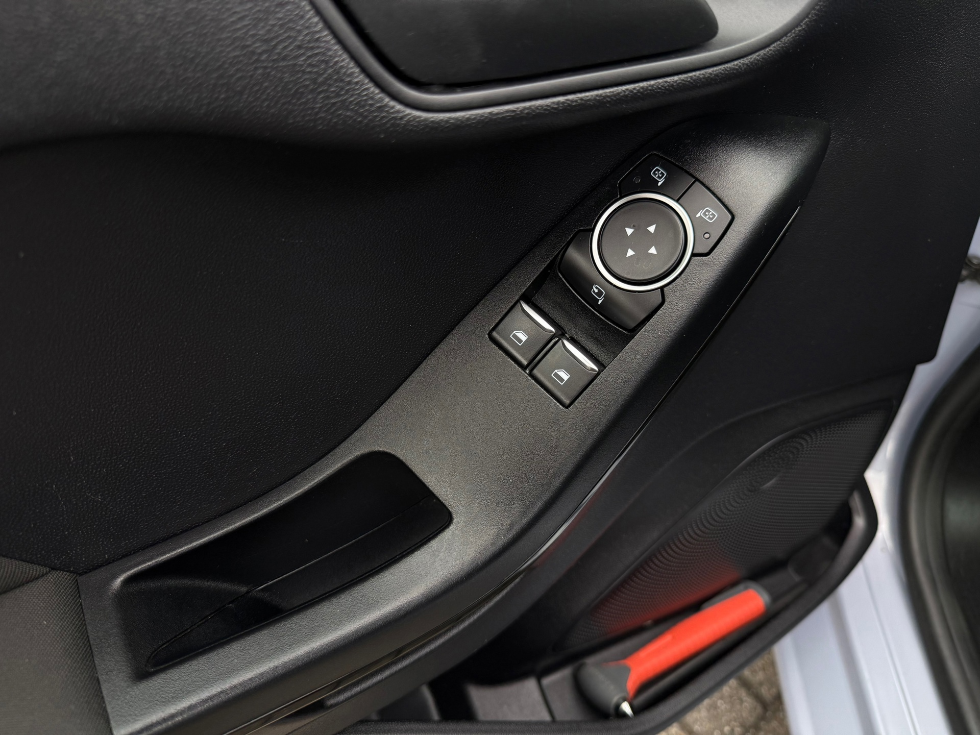 Ford Fiesta 1.0 EcoBoost Connected (2021), foto 15