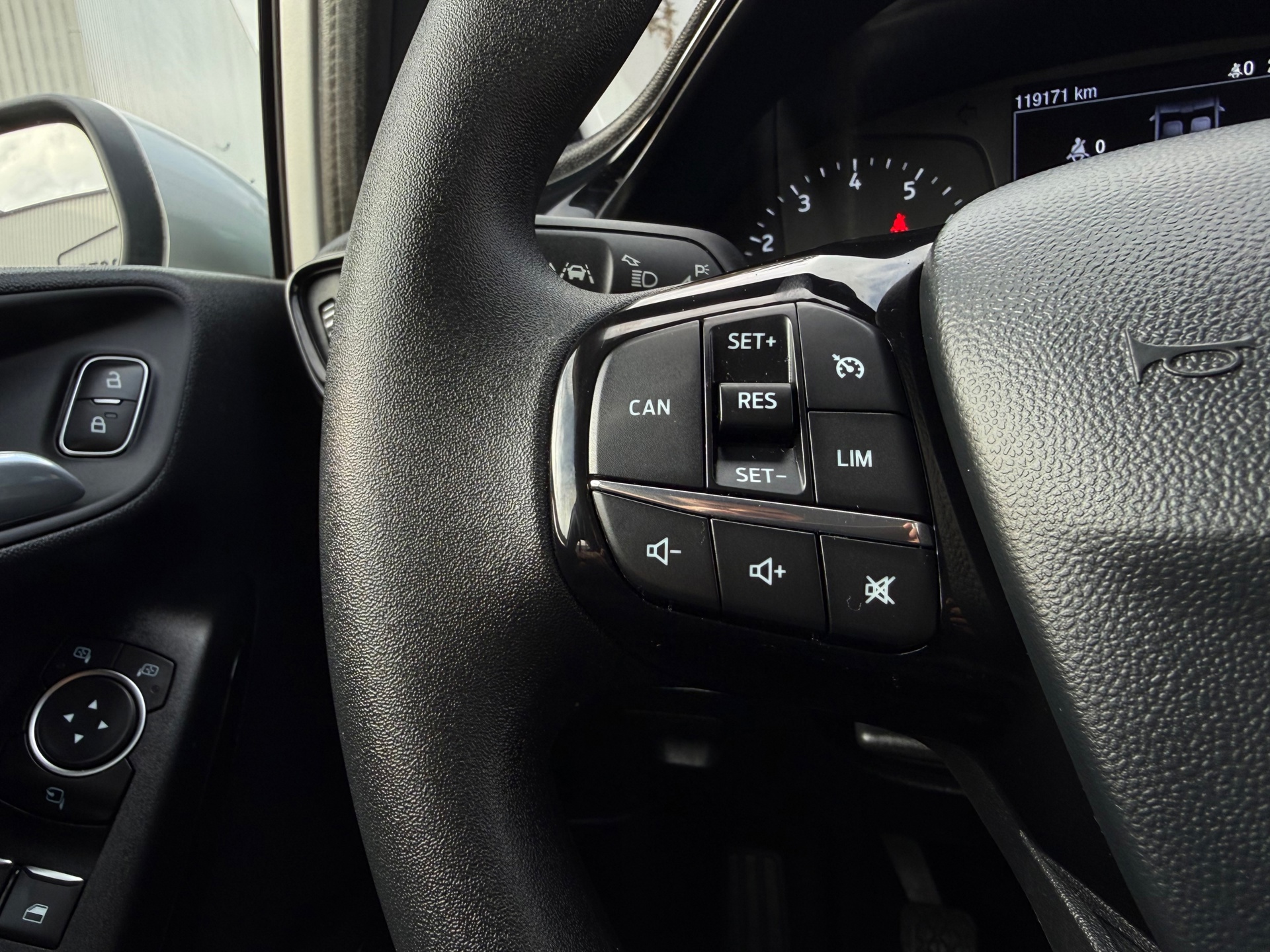 Ford Fiesta 1.1 Trend (2019), foto 12