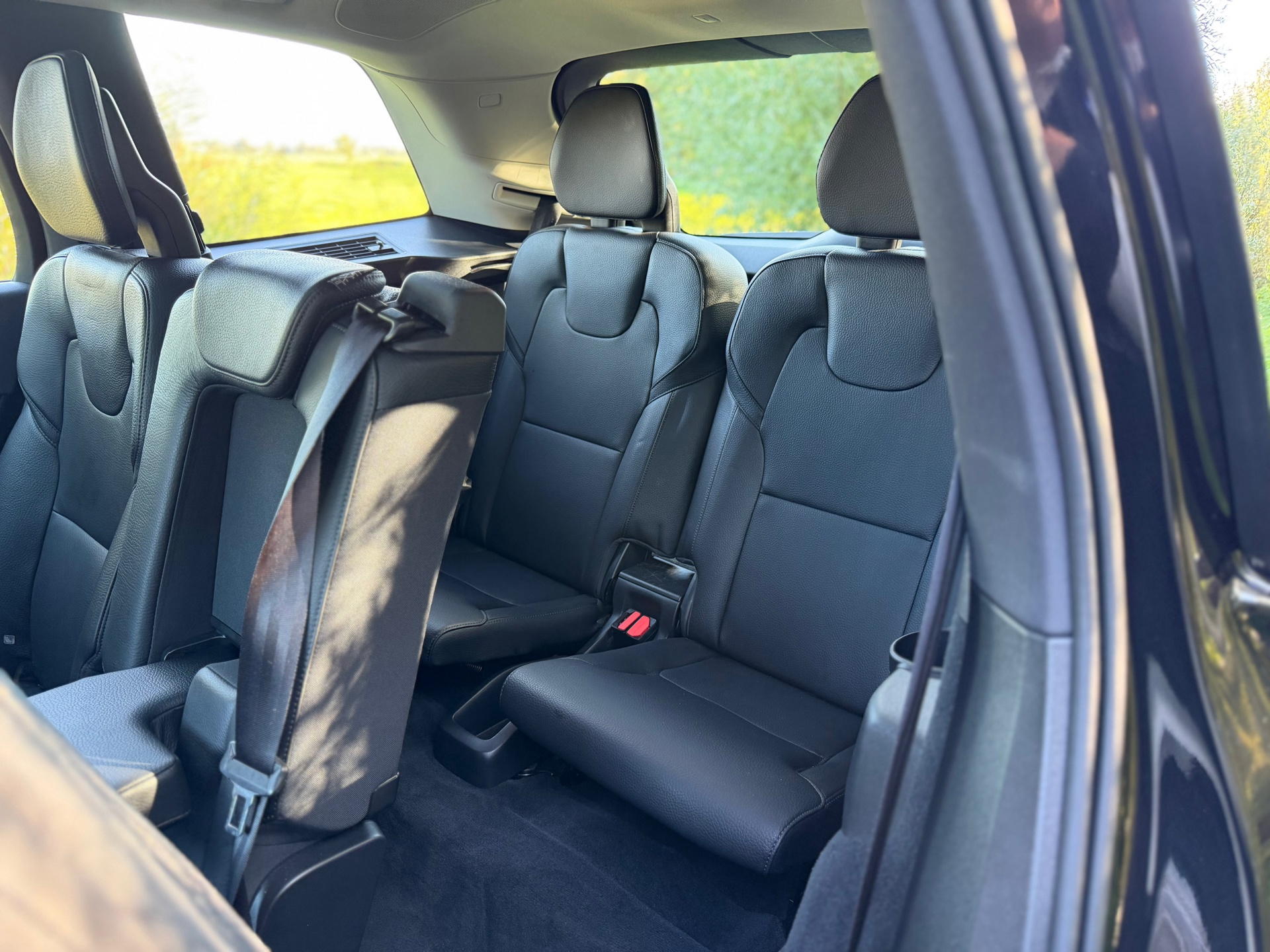 Volvo XC90 2.0 T8 Twin Engine AWD Momentum (2019), foto 6