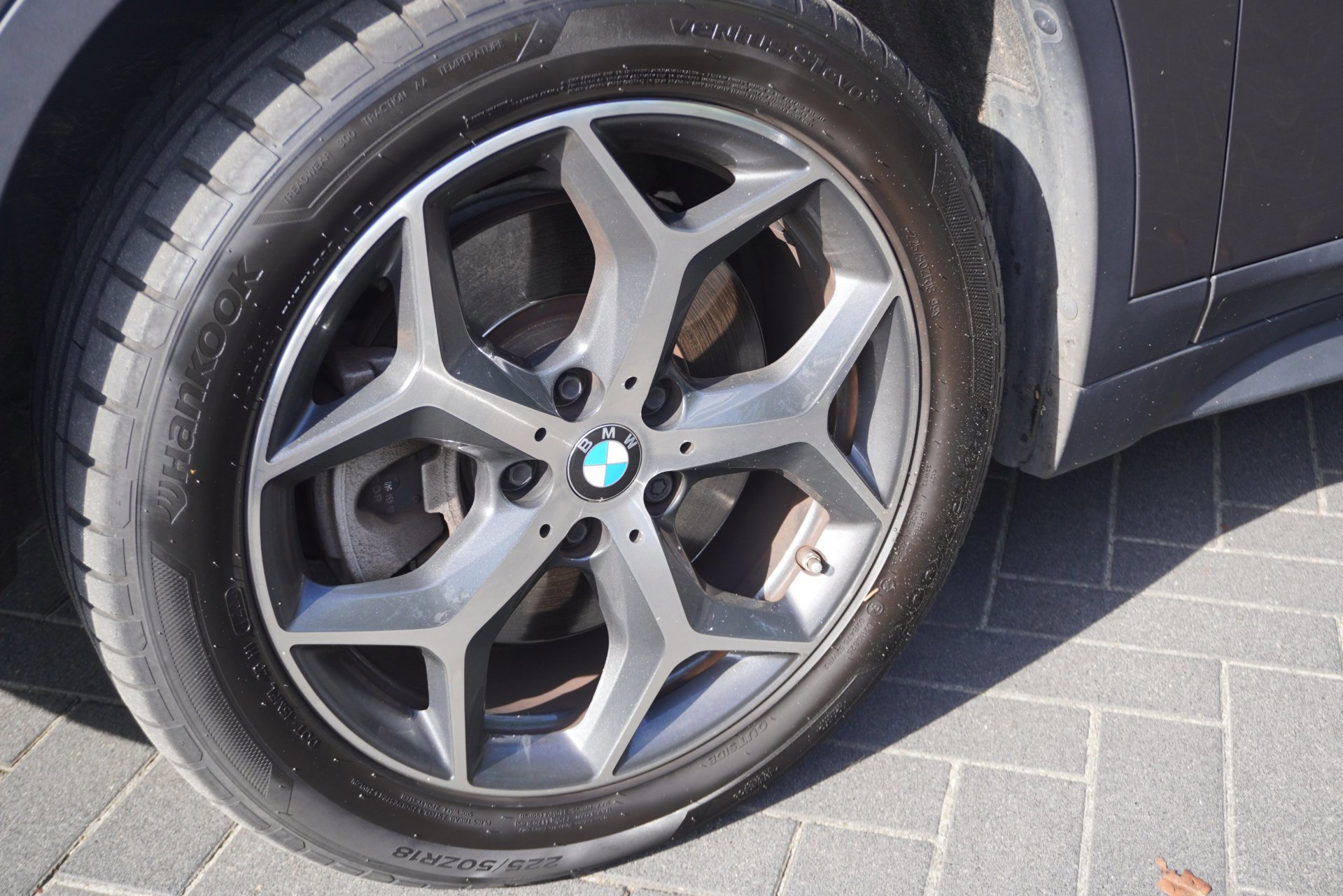 BMW X1 XDrive20i Aut (2019), foto 3