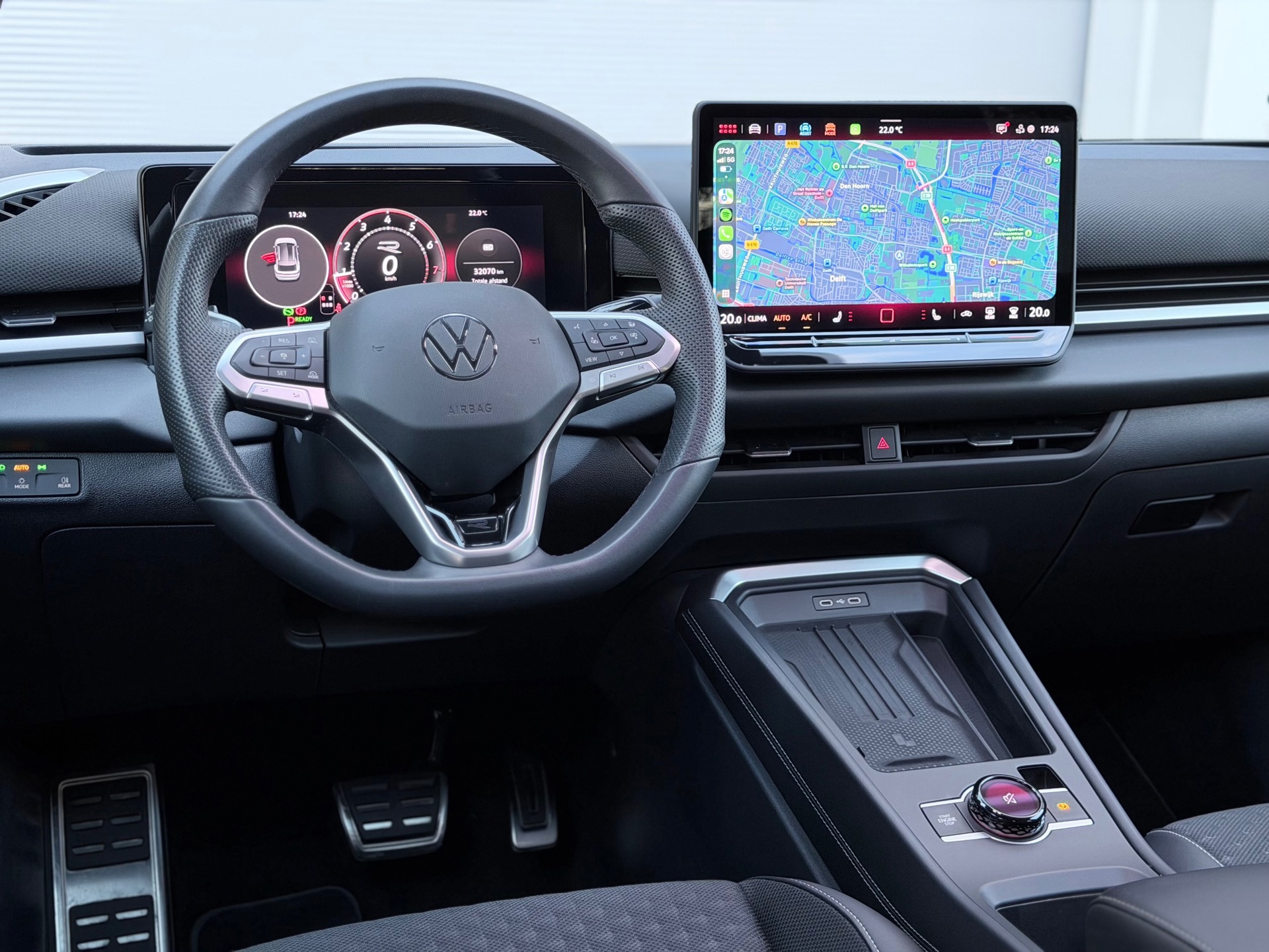 Volkswagen T-Roc 1.5 eTSI R-Line Matrix (2026), foto 13
