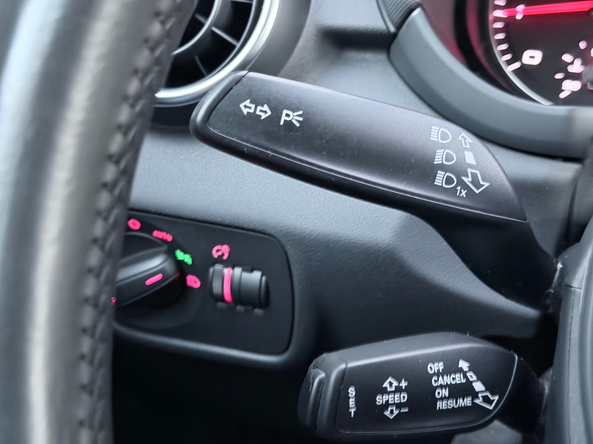 Audi A1 Sportback 1.0 TFSI S-Line (2018), foto 14