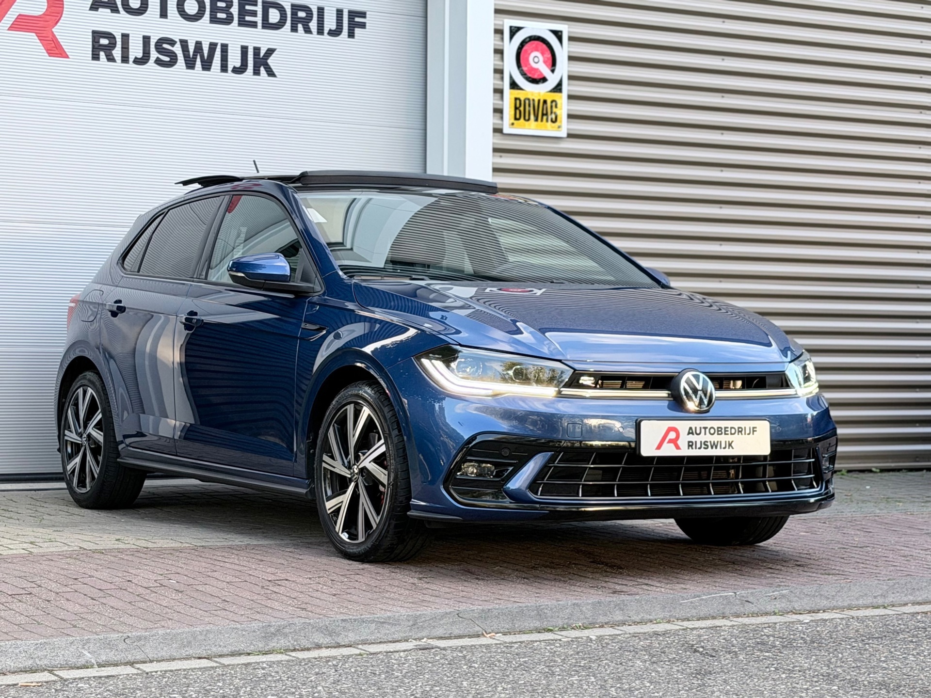 Volkswagen Polo 1.0 TSI R-Line (2022), foto 8