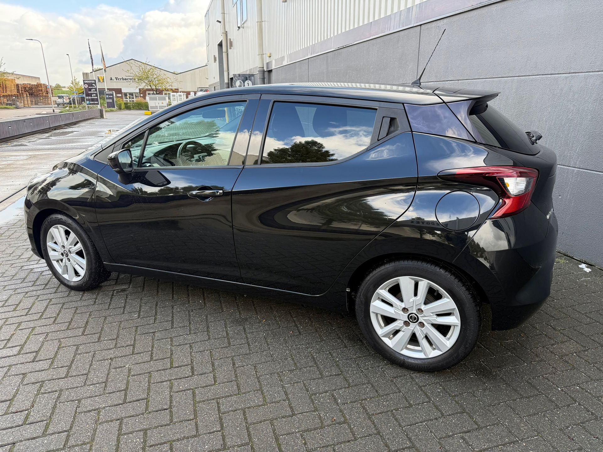 Nissan Micra 1.0 IG-T N-Connecta (2020), foto 8