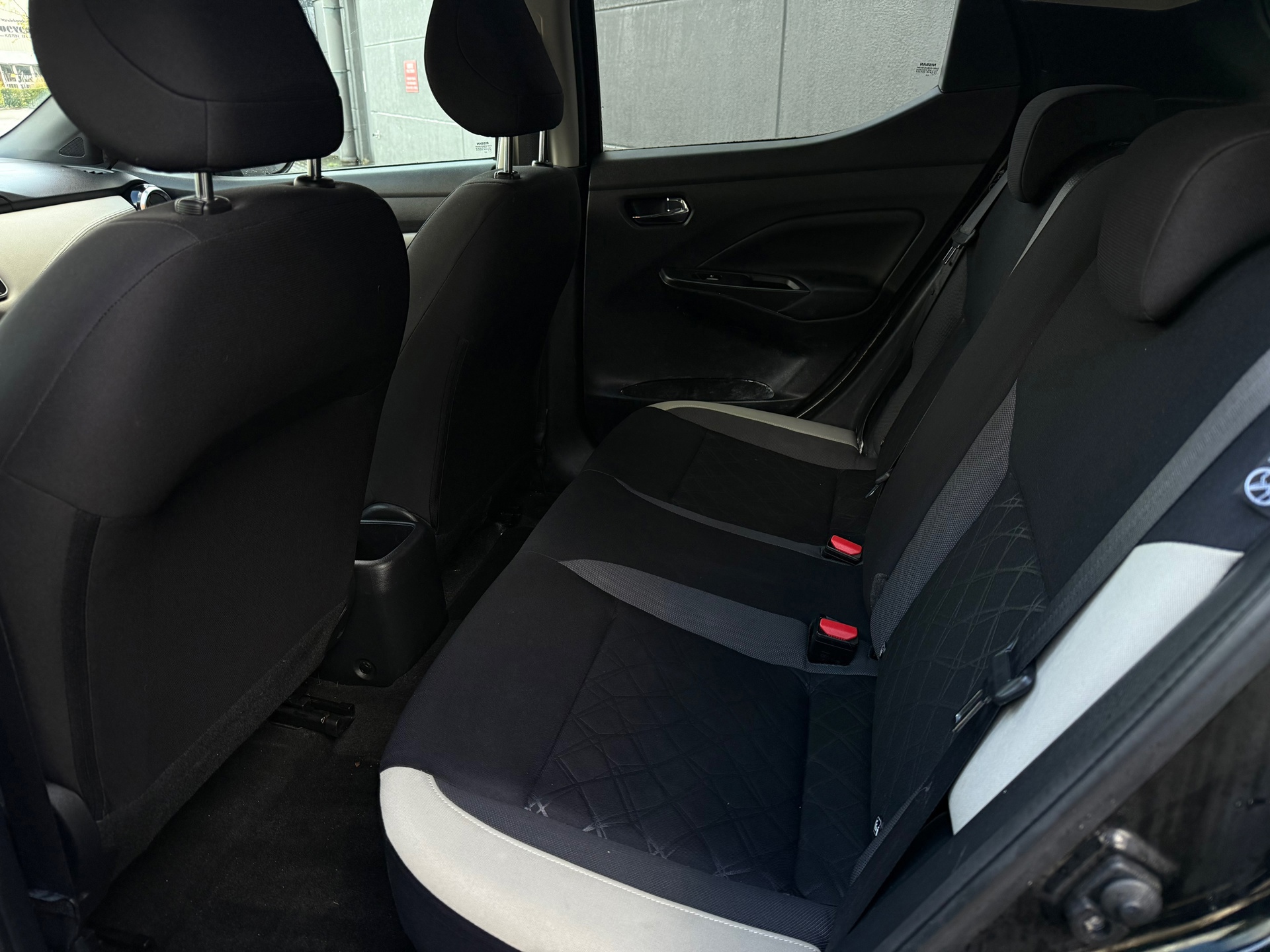 Nissan Micra 1.0 IG-T N-Connecta (2020), foto 9