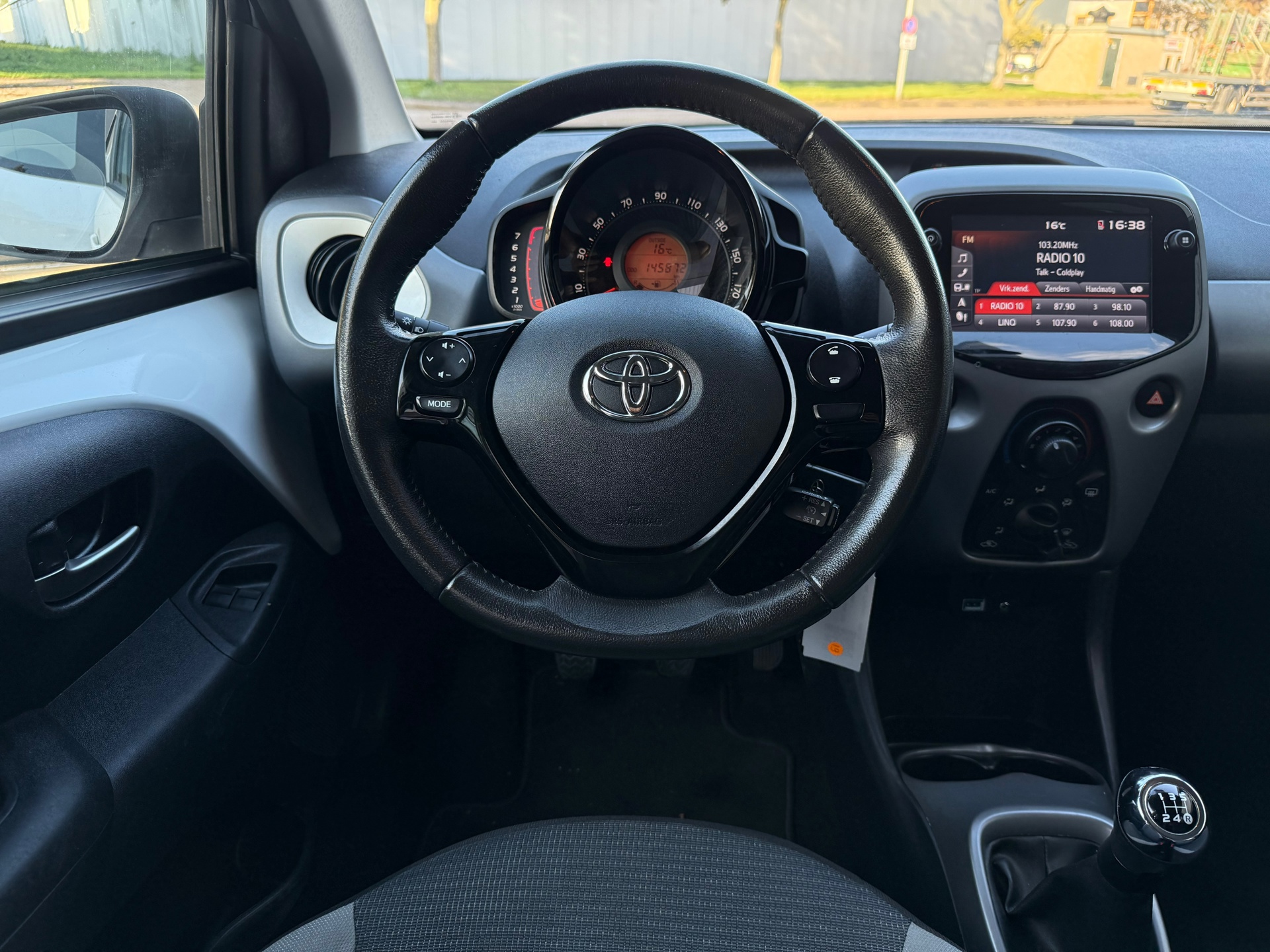 Toyota Aygo 1.0 VVT-i x-play (2020), foto 11
