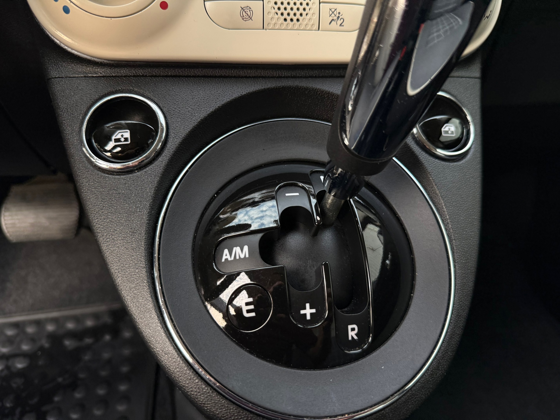 Fiat 500 1.2 Lounge (2020), foto 16