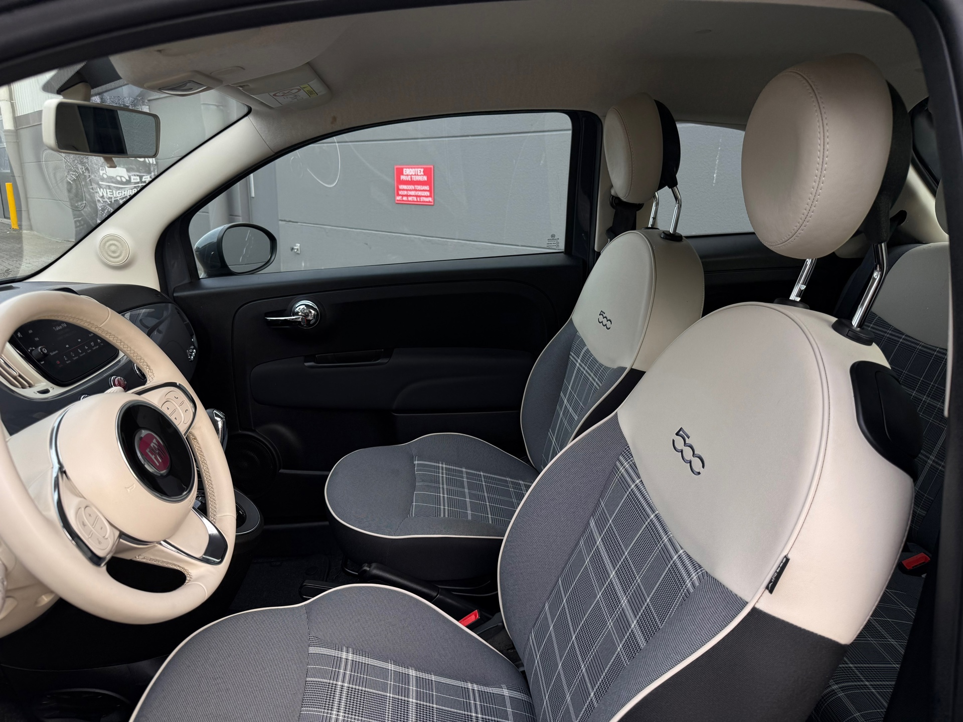 Fiat 500 1.2 Lounge (2020), foto 9