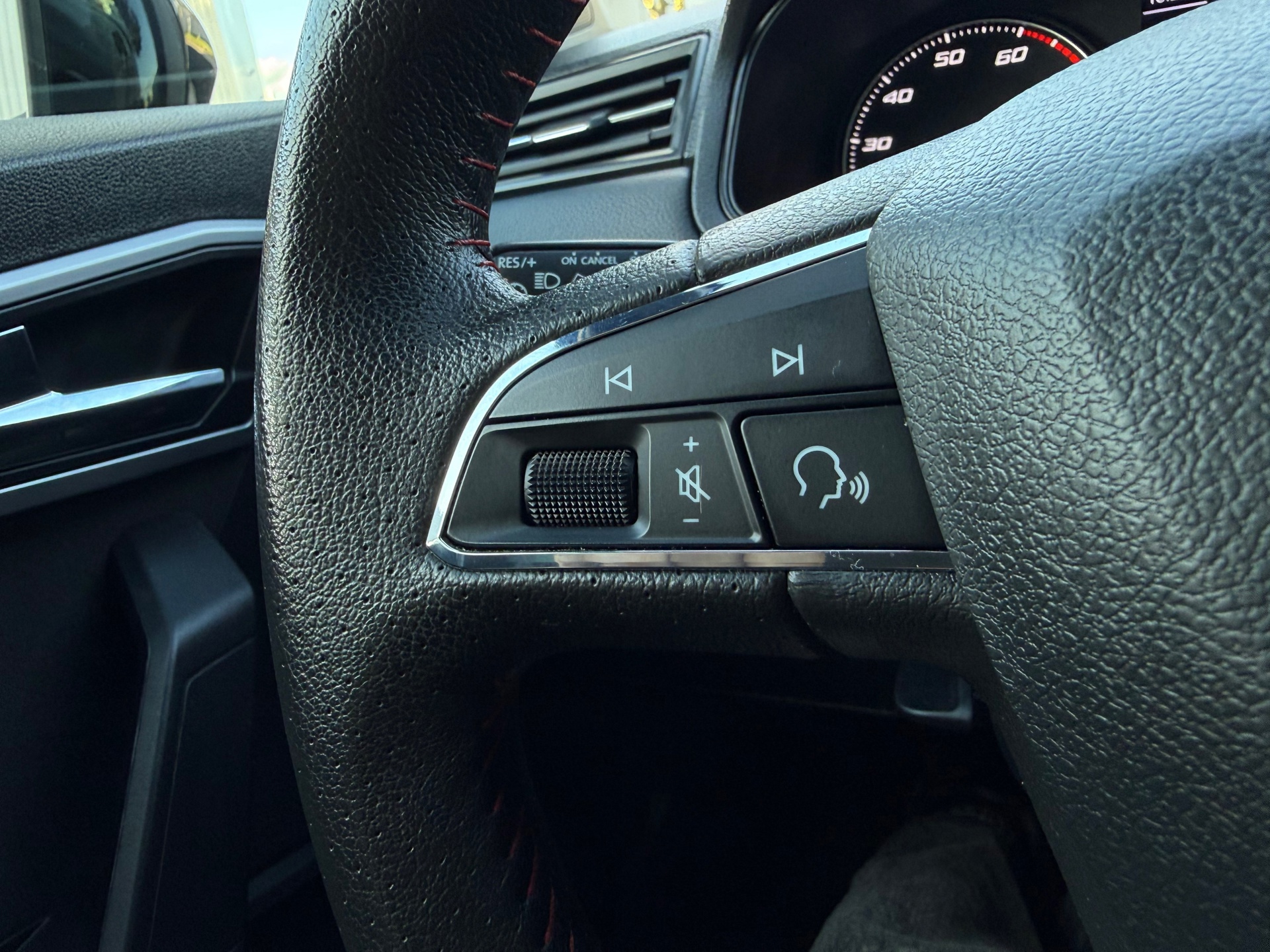 Seat Ibiza 1.0 TSI FR Business (2021), foto 13