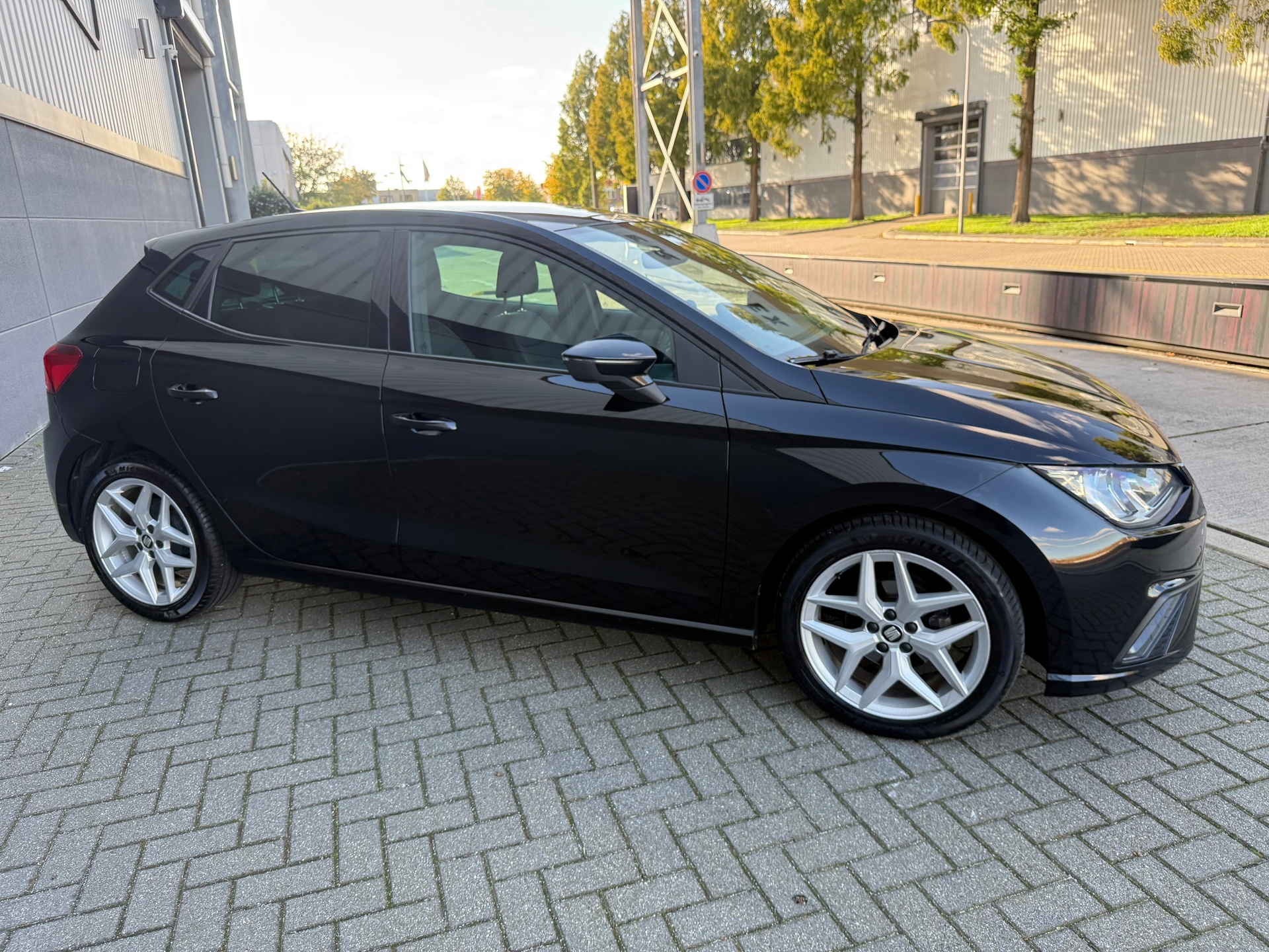Seat Ibiza 1.0 TSI FR Business (2021), foto 4