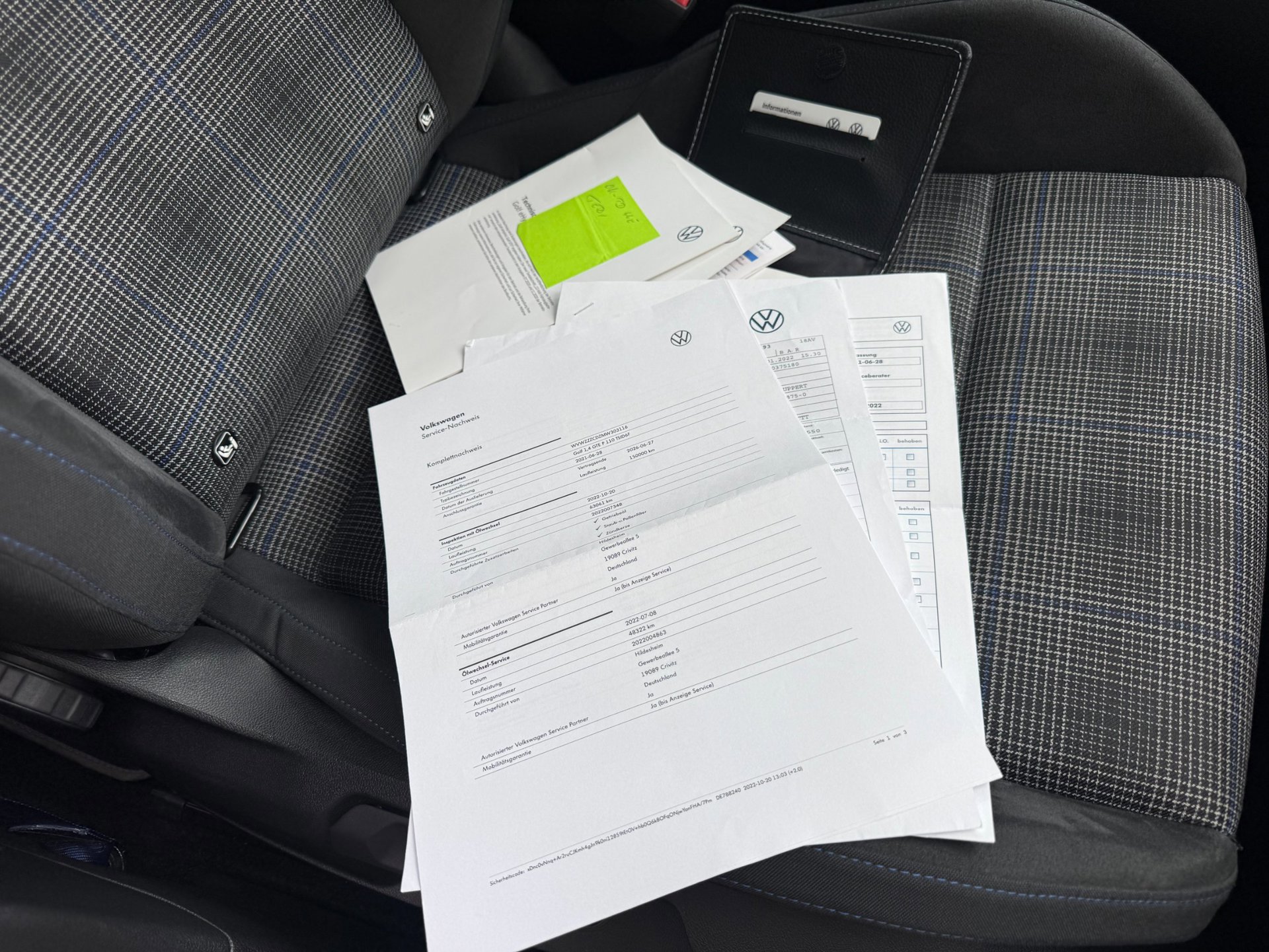Volkswagen Golf 1.4 GTE eHybrid 2021 (2021), foto 23