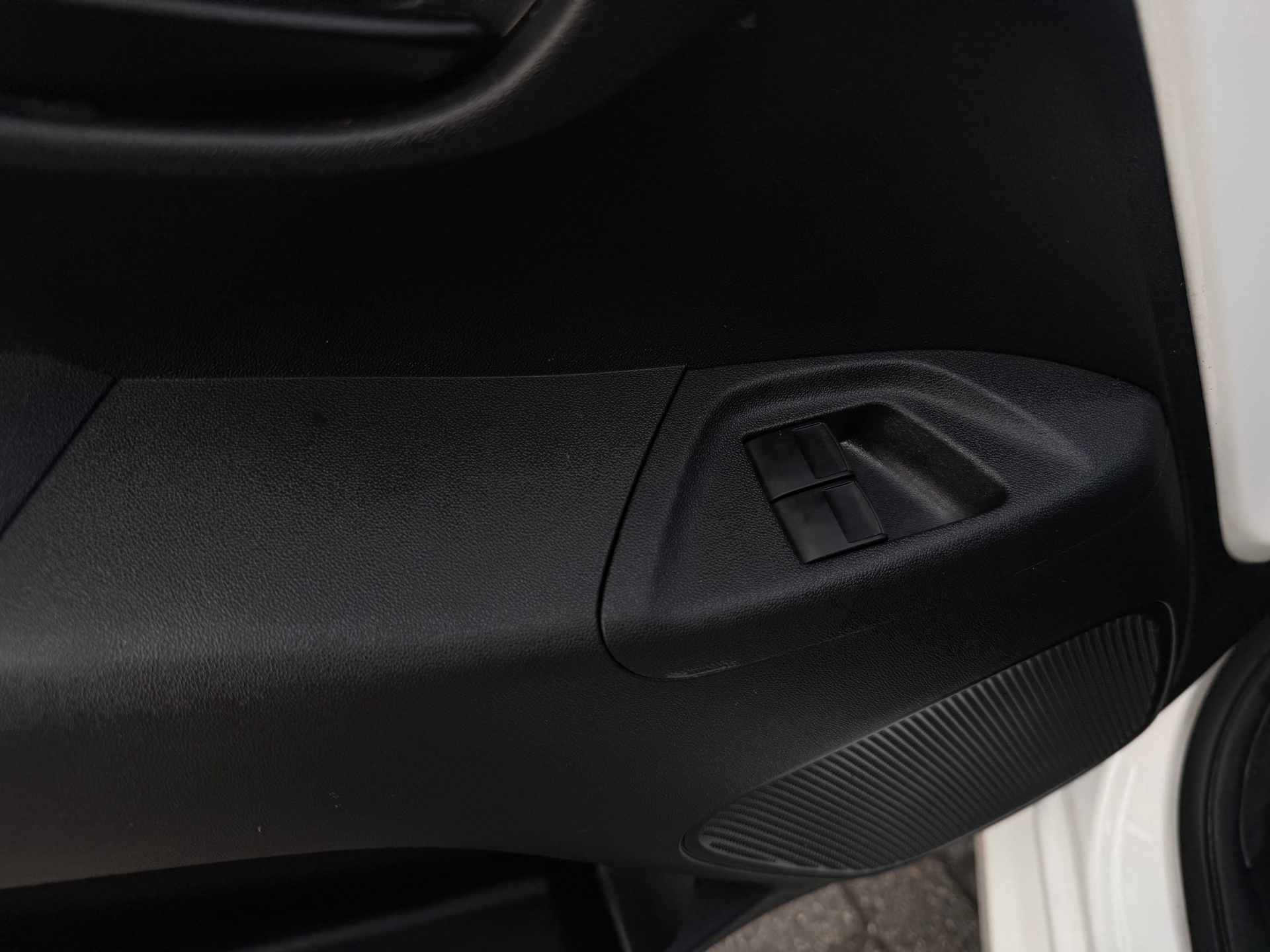 Peugeot 108 1.0 e-VTi Active (2022), foto 17
