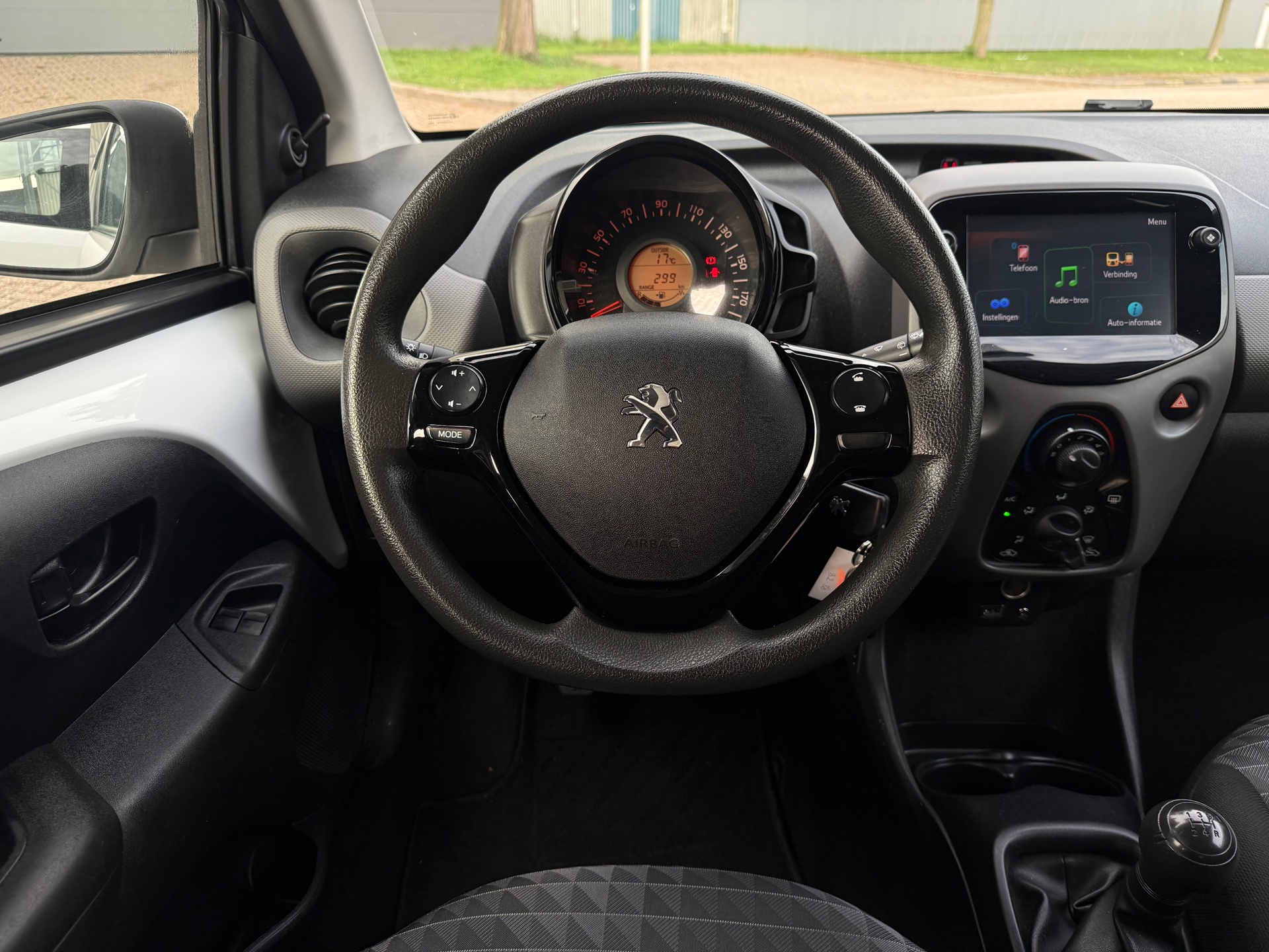 Peugeot 108 1.0 e-VTi Active (2022), foto 10