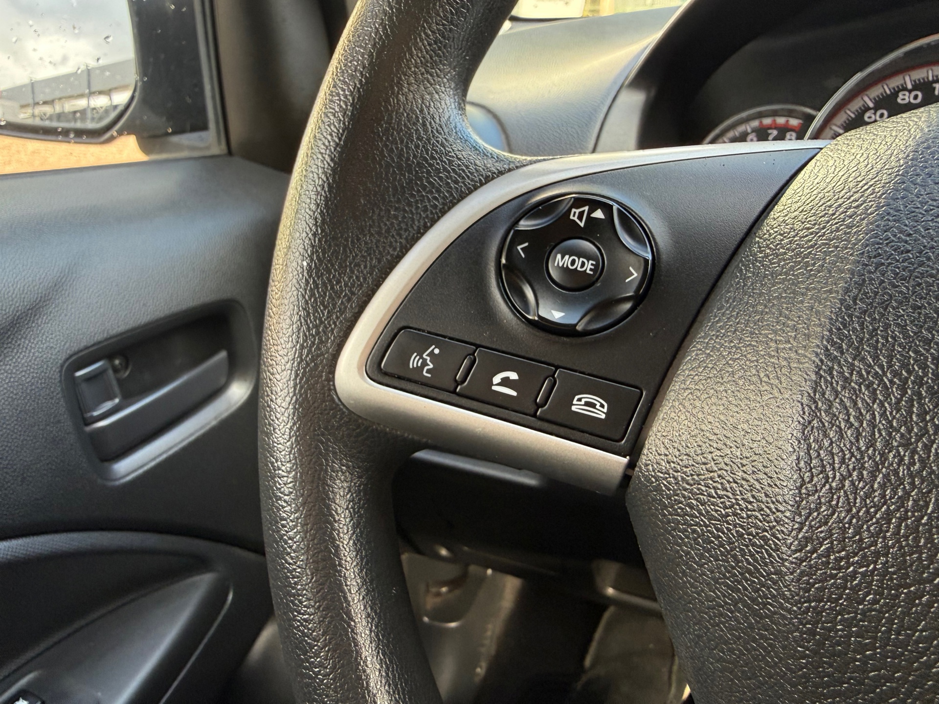 Mitsubishi Space Star 1.2 Cool (2021), foto 12