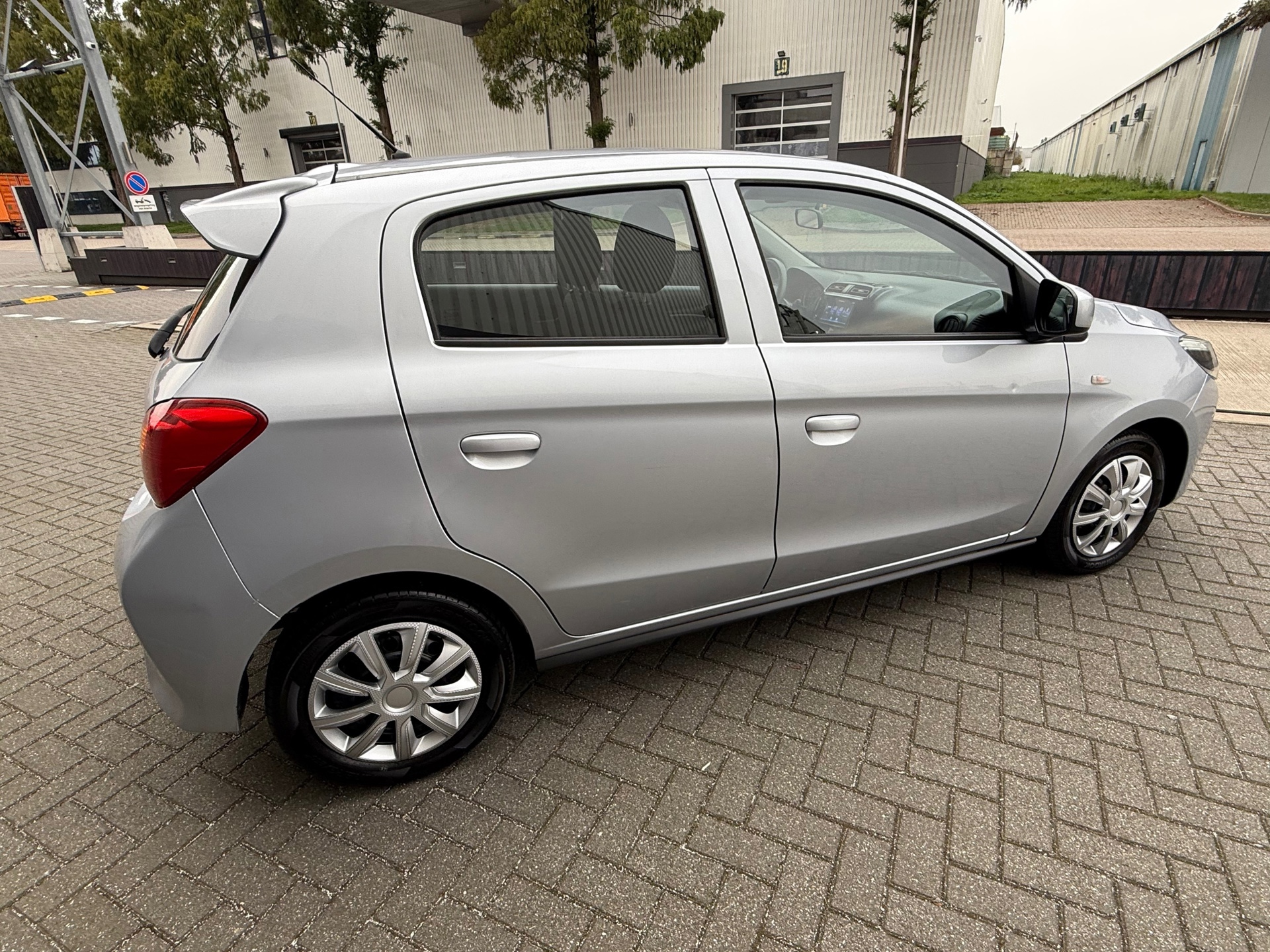 Mitsubishi Space Star 1.2 Cool (2021), foto 5