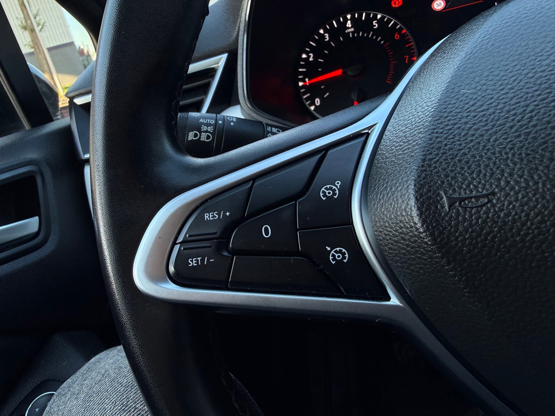 Renault Clio 1.0 TCe 90 Evolution (2023), foto 13