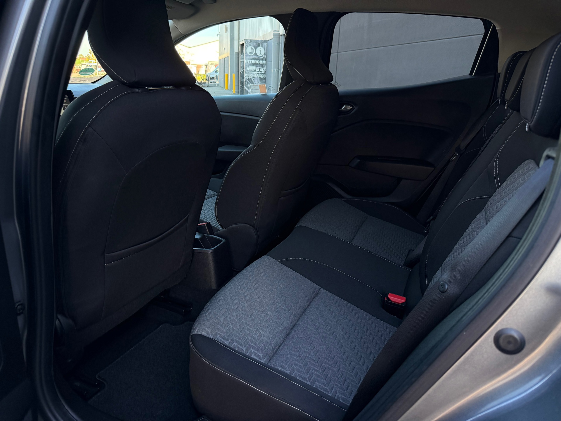 Renault Clio 1.0 TCe 90 Evolution (2023), foto 9