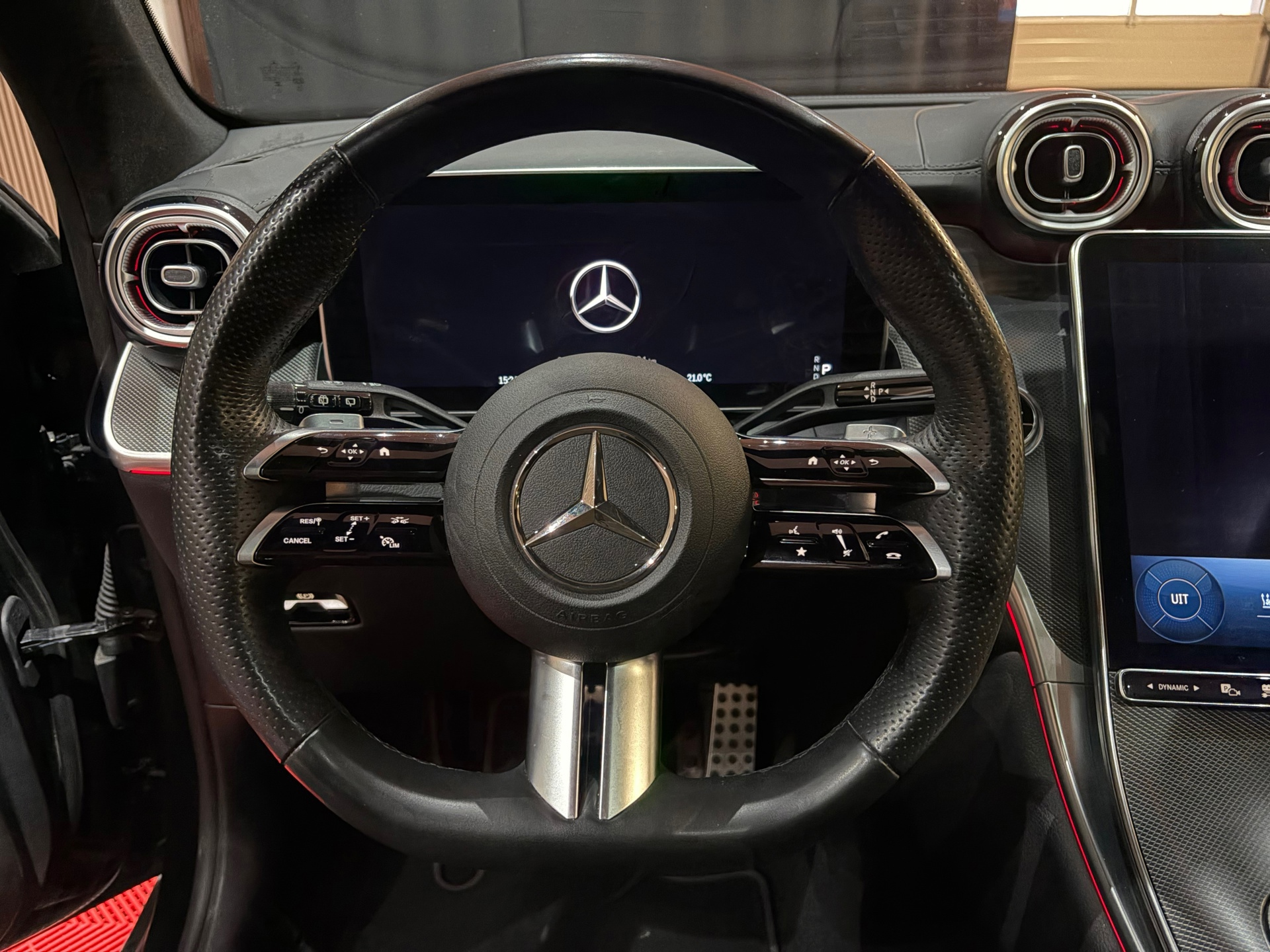 Mercedes-Benz GLC-klasse 300e 4MATIC AMG Line (2023), foto 20