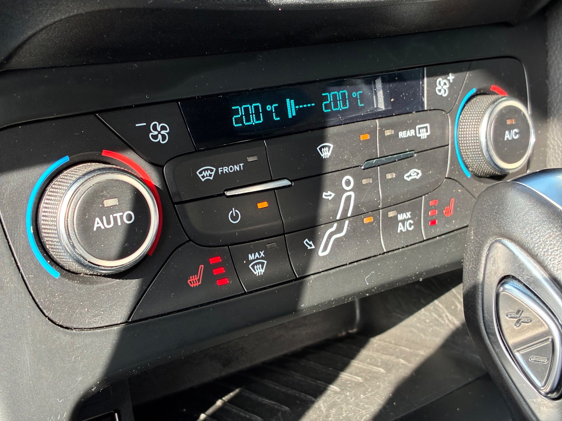 Ford Focus Wagon 1.0 Titanium (2017), foto 23
