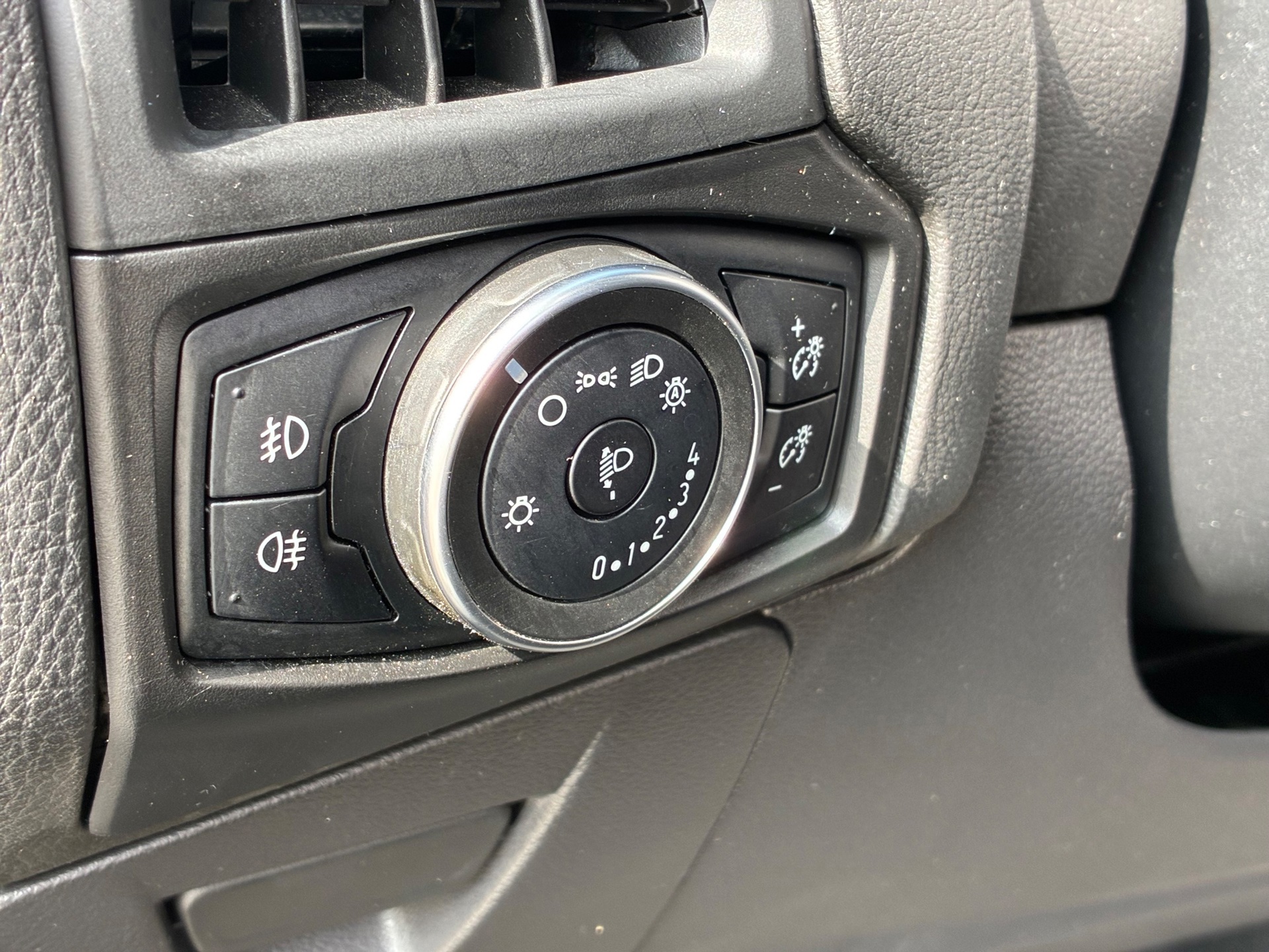 Ford Focus Wagon 1.0 Titanium (2017), foto 24