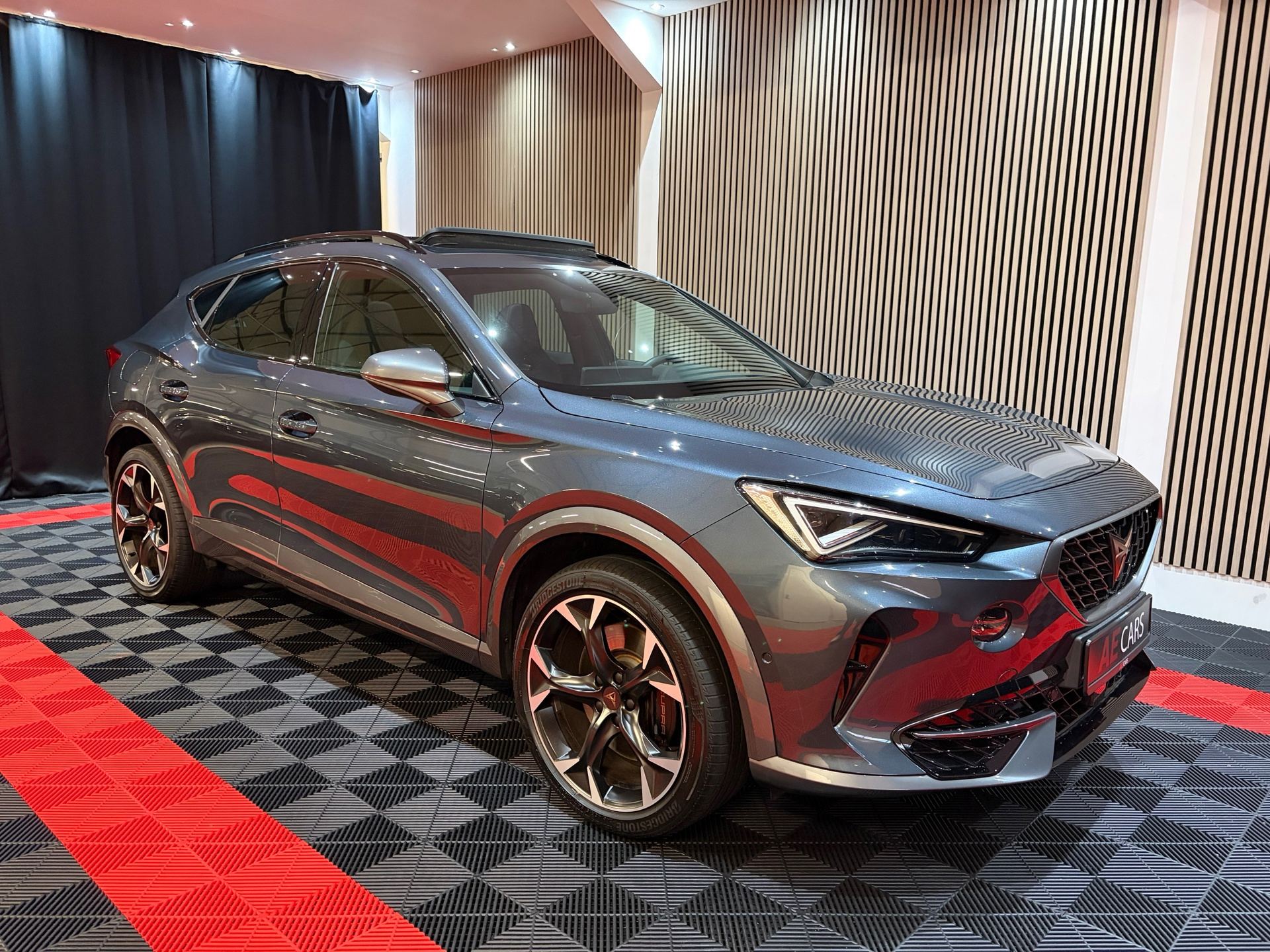 CUPRA Formentor 1.4 e-Hybrid VZ Copper Edition (2023), foto 2