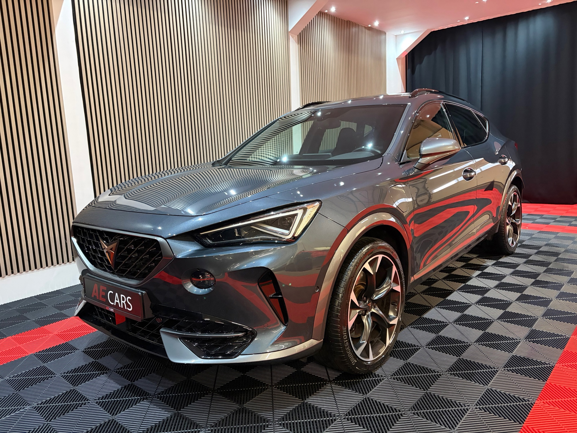 CUPRA Formentor 1.4 e-Hybrid VZ Copper Edition (2023), foto 12